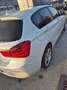 BMW 116 116d Weiß - thumbnail 4