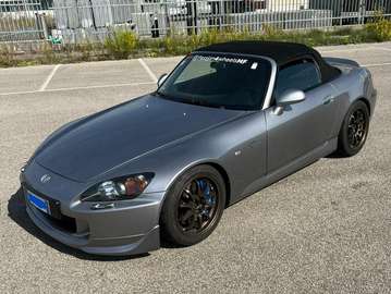 S 2000 2.0 240cv