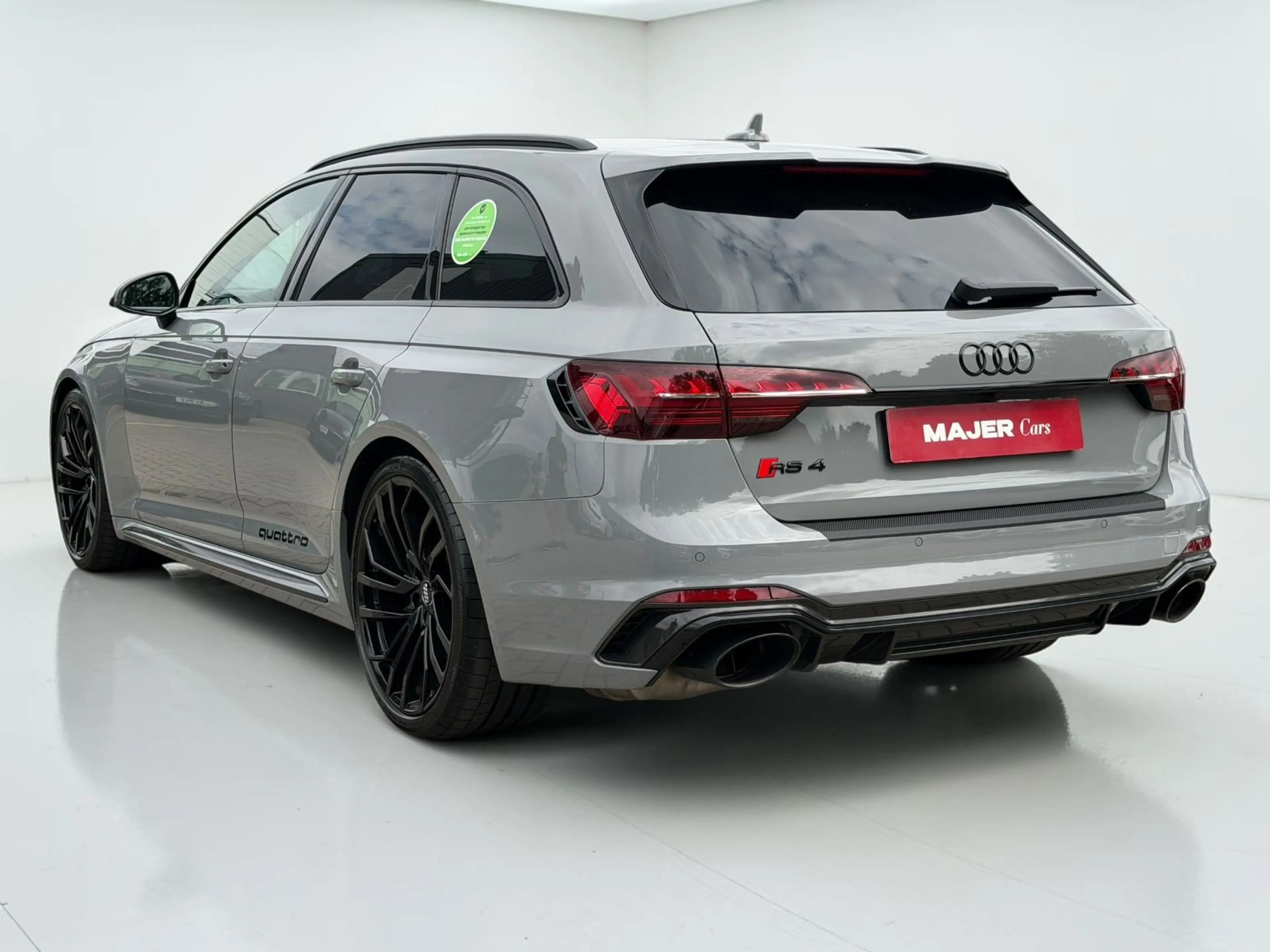 Audi RS4 Avant CARBON*KERAMIK*B&O*HUD*VOLLVOLLVOLL — photo 11