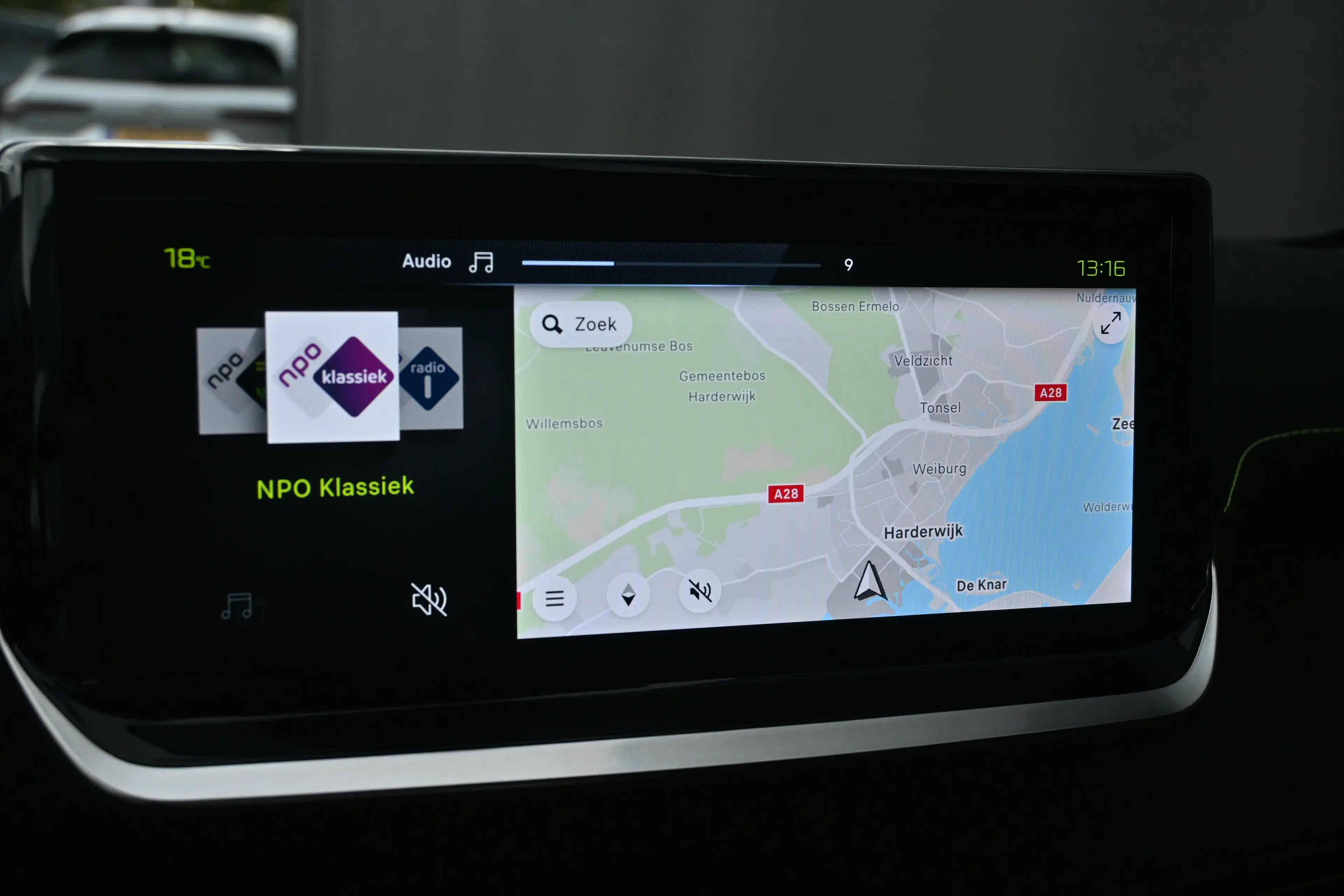Peugeot 208 1.2 Hybrid 110 e-DCS6 GT tot 8 Jaar Garantie! | Na — photo 24