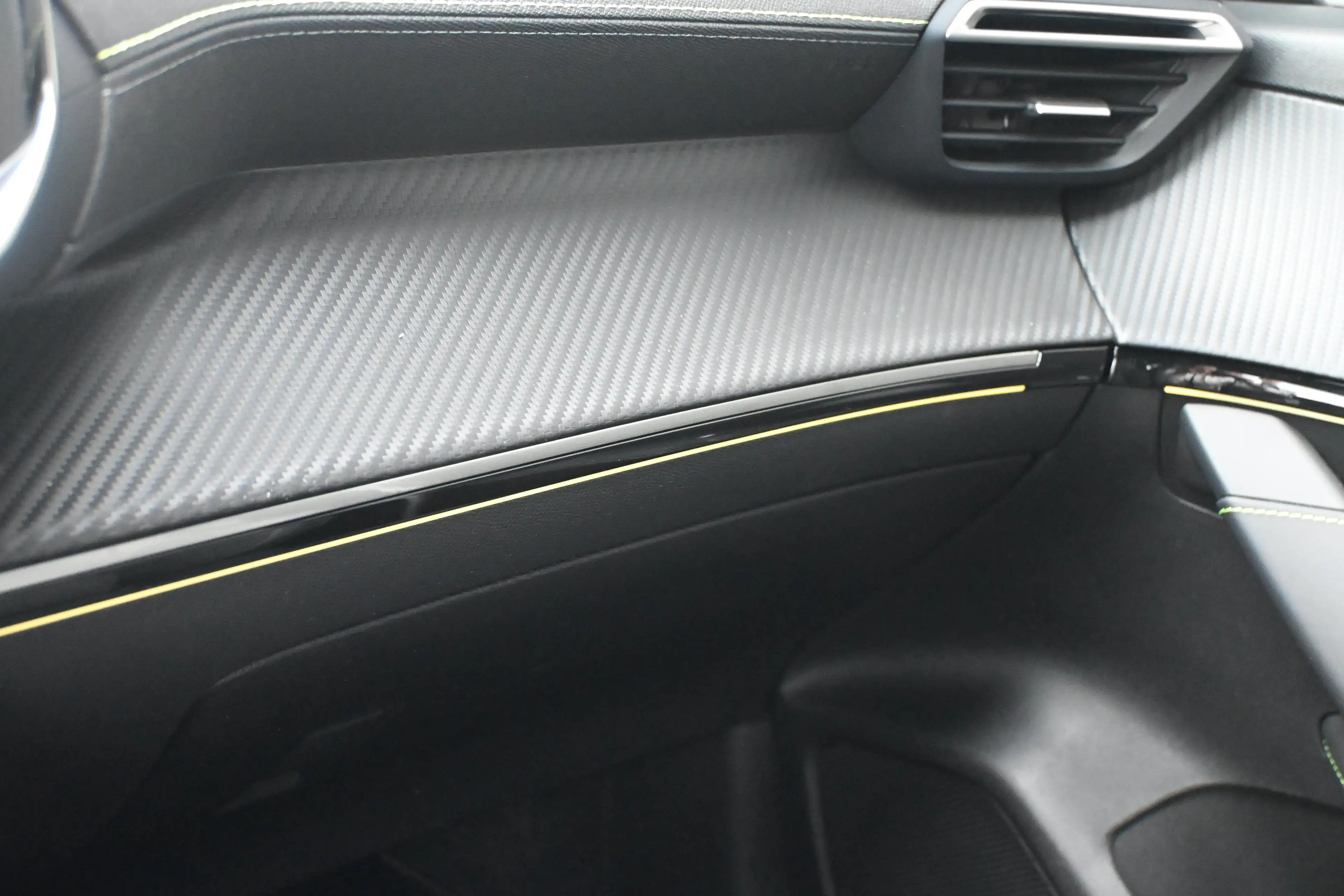 Peugeot 208 1.2 Hybrid 110 e-DCS6 GT tot 8 Jaar Garantie! | Na — photo 27