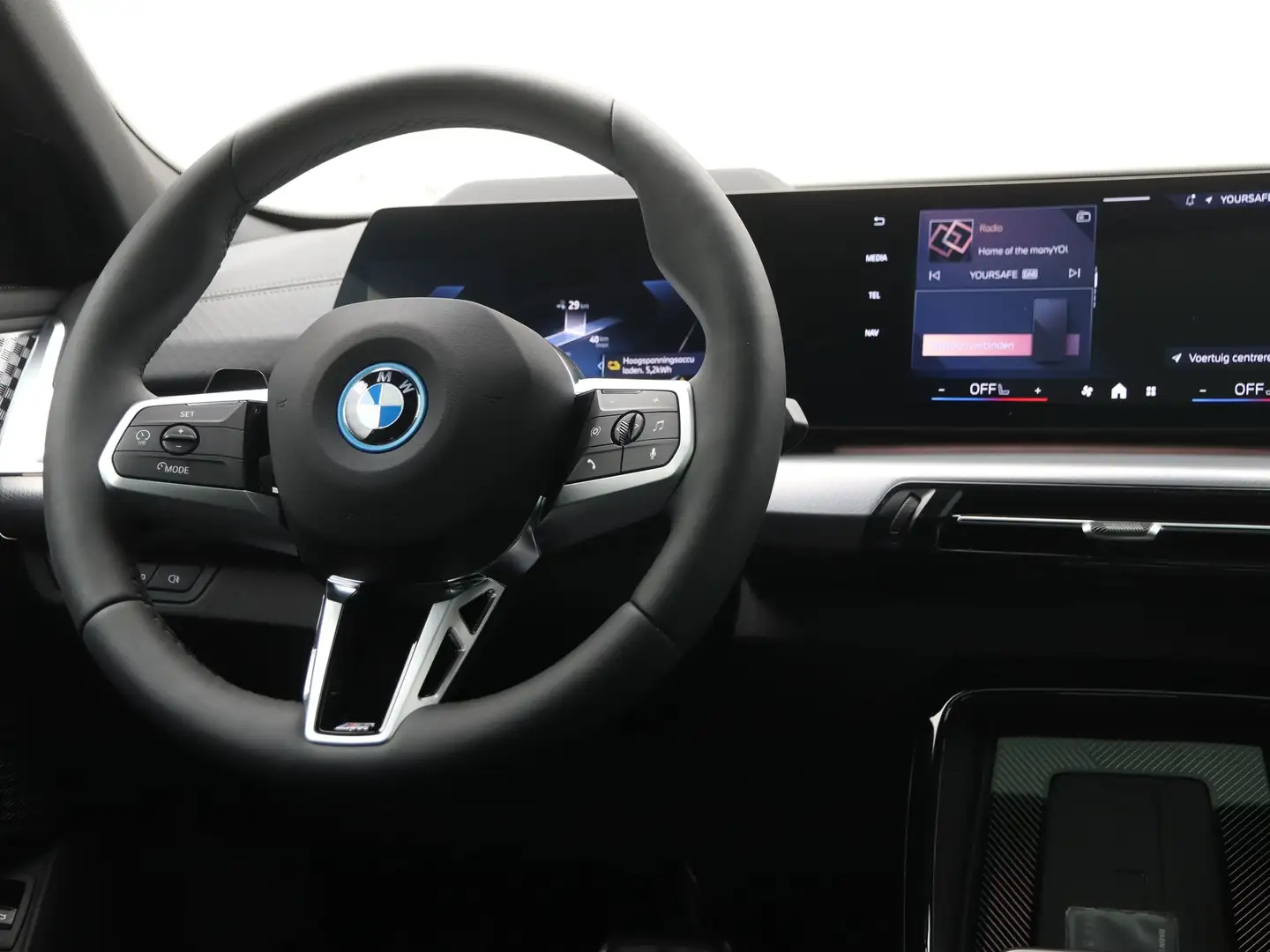 BMW iX2 eDrive20 67 kWh M Sport Edition Gris - 2