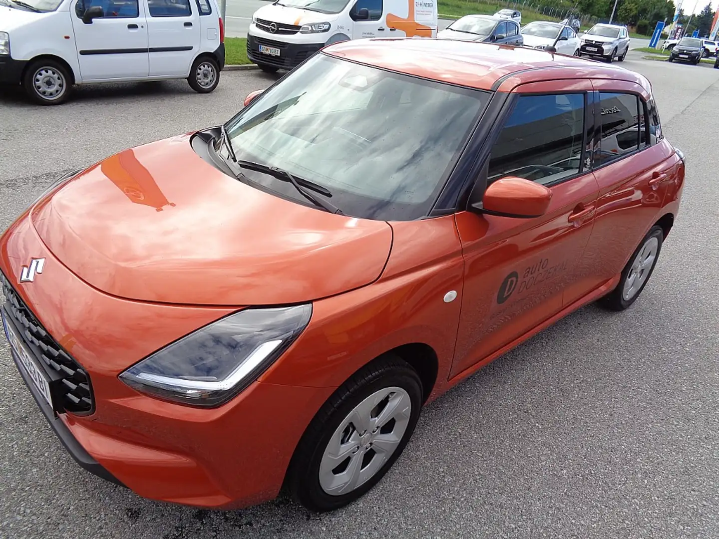 Suzuki Swift 1,2 Hybrid Allgrip Shine Orange - 2