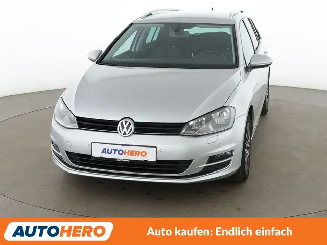 Volkswagen Golf view 9