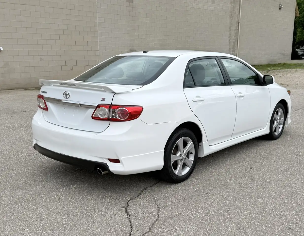 Toyota Corolla photo Toyota Corolla