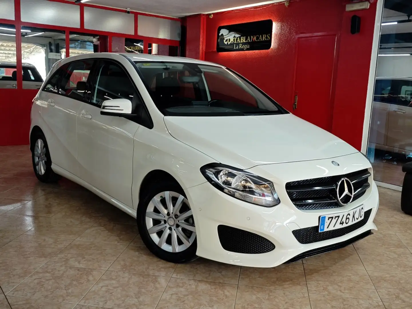 Mercedes-Benz B 180 180d Blanco - 1