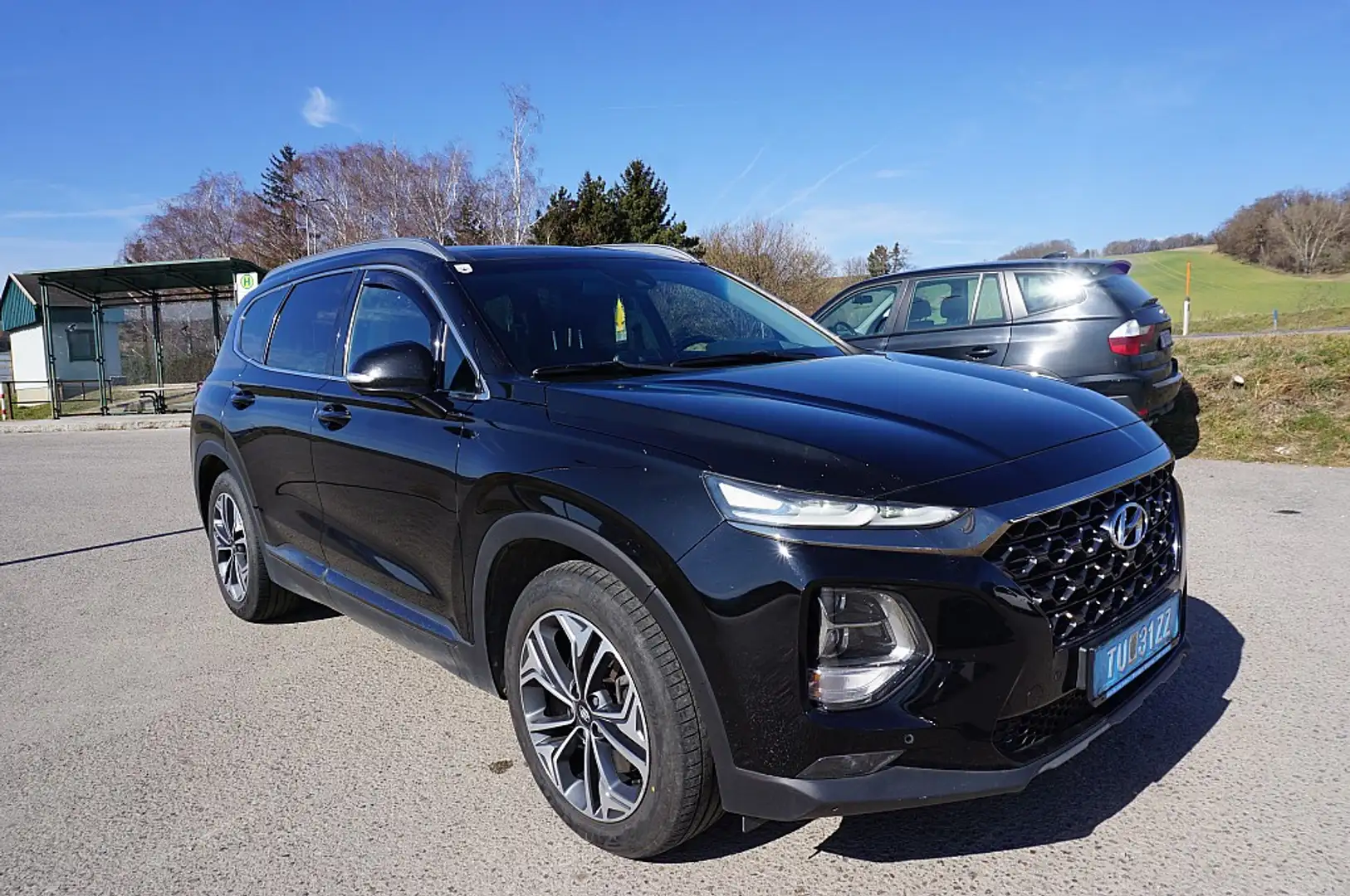 Hyundai SANTA FE Santa Fe  2,2 CRDi 4WD High Aut. Schwarz - 2