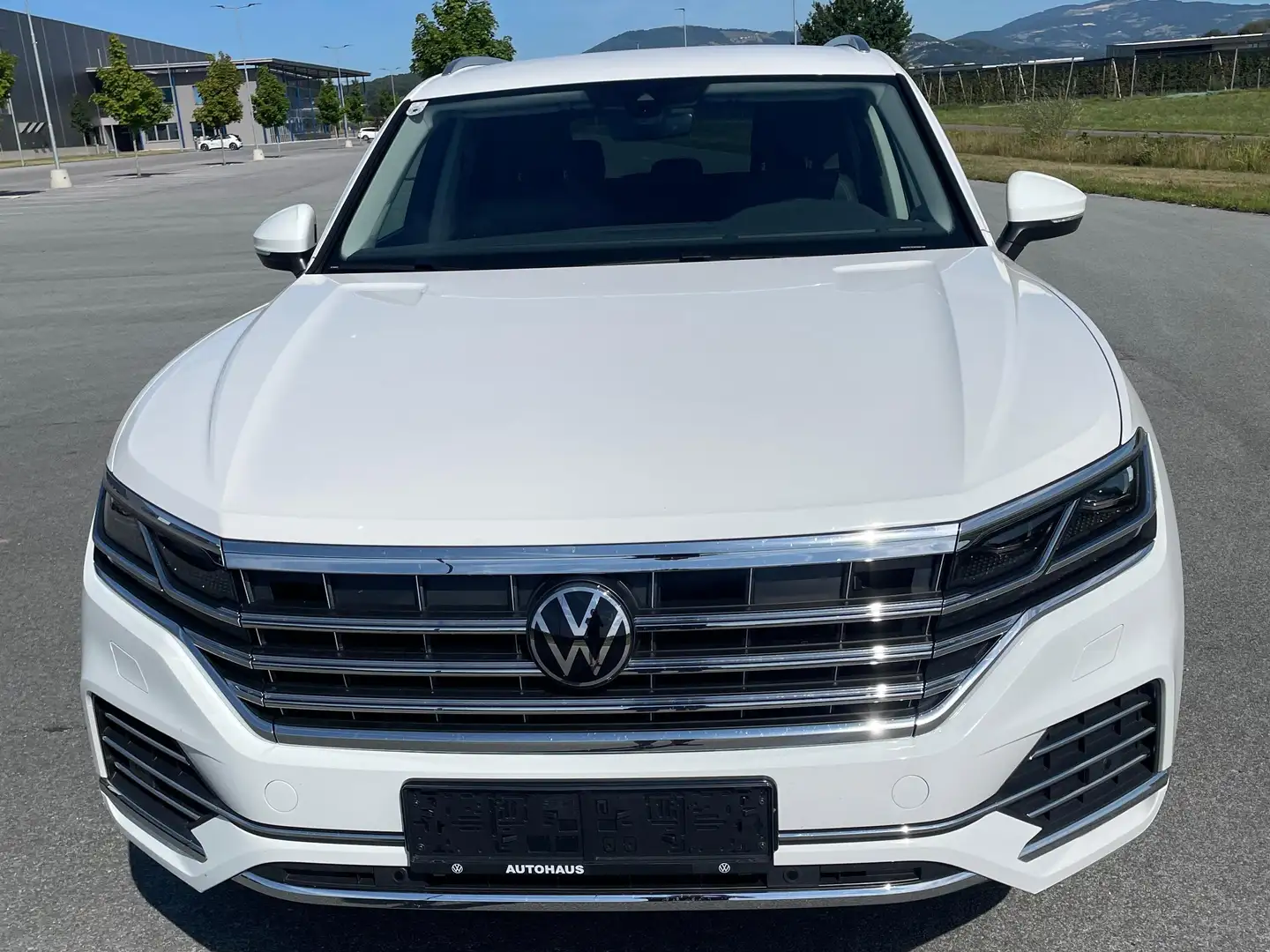 Volkswagen Touareg Touareg 4Motion V6 TDI SCR Elegance Aut. Elegance Weiß - 1