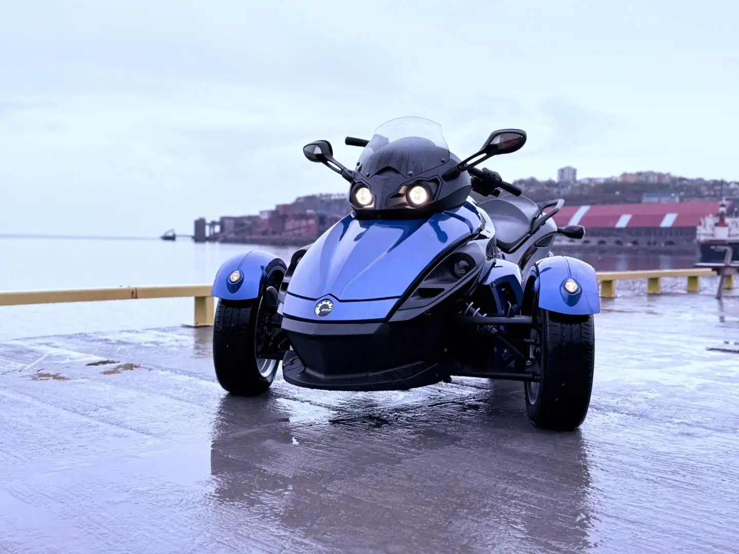 Can-Am Spyder RS 1000 Bleu - 2