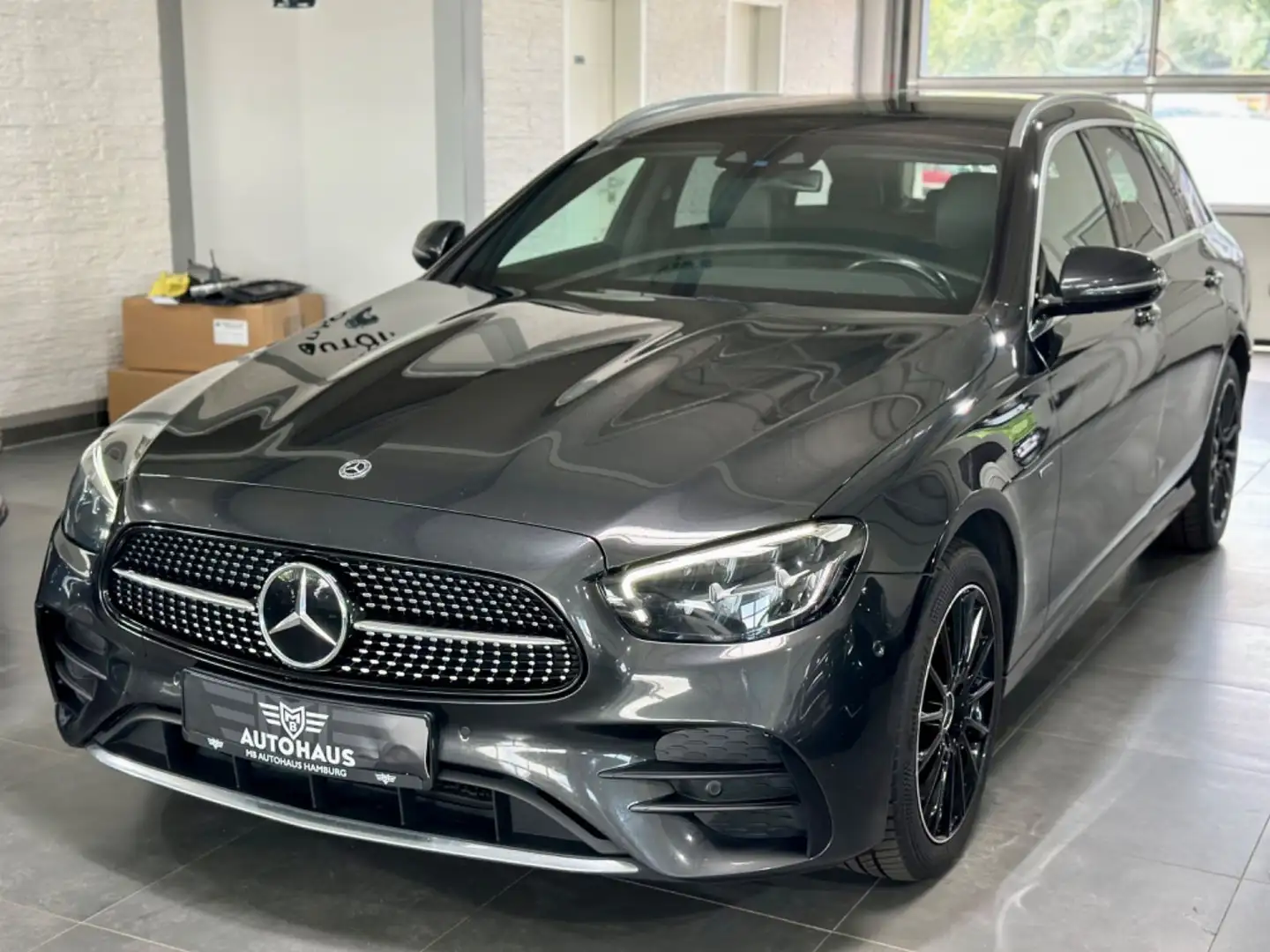 Mercedes-Benz E 300 T de E-Klasse,AMG-Paket,Facelift,LED,TOP Grau - 1