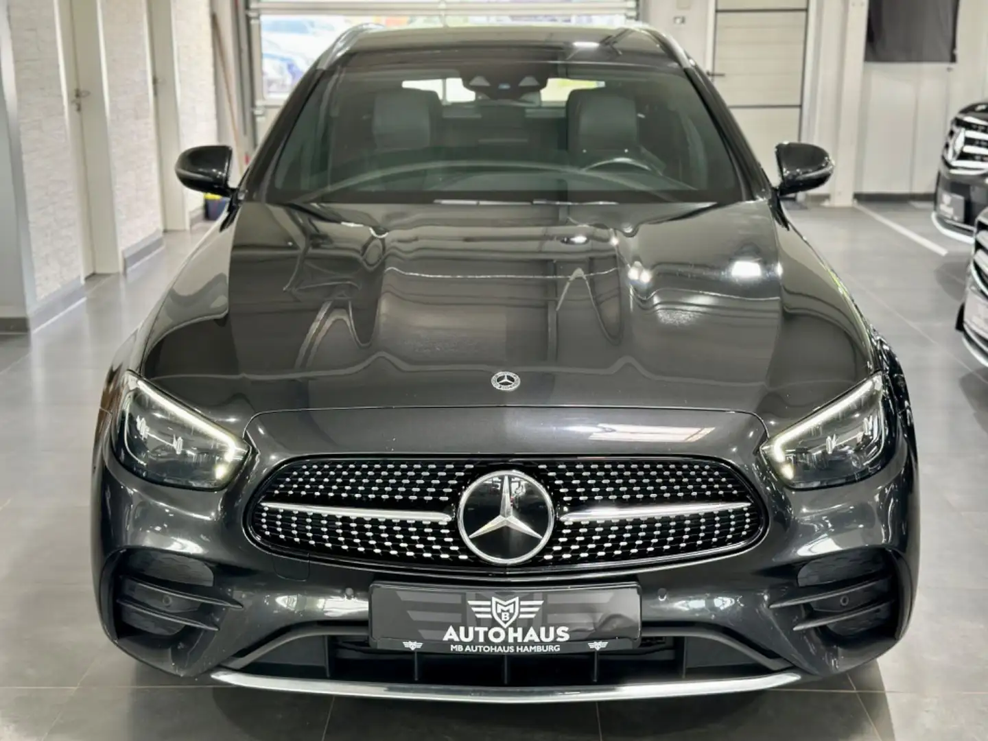Mercedes-Benz E 300 T de E-Klasse,AMG-Paket,Facelift,LED,TOP Grau - 2