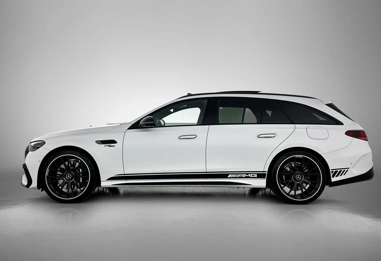 Mercedes-Benz E 53 AMG E Estate Automaat 4MATIC+ Edition 1 | MANUFAKTUR | Blanc - 2
