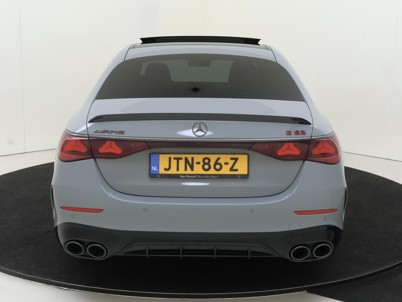 Mercedes-Benz E 53 AMG 4MATIC+ Night Edition — photo 7