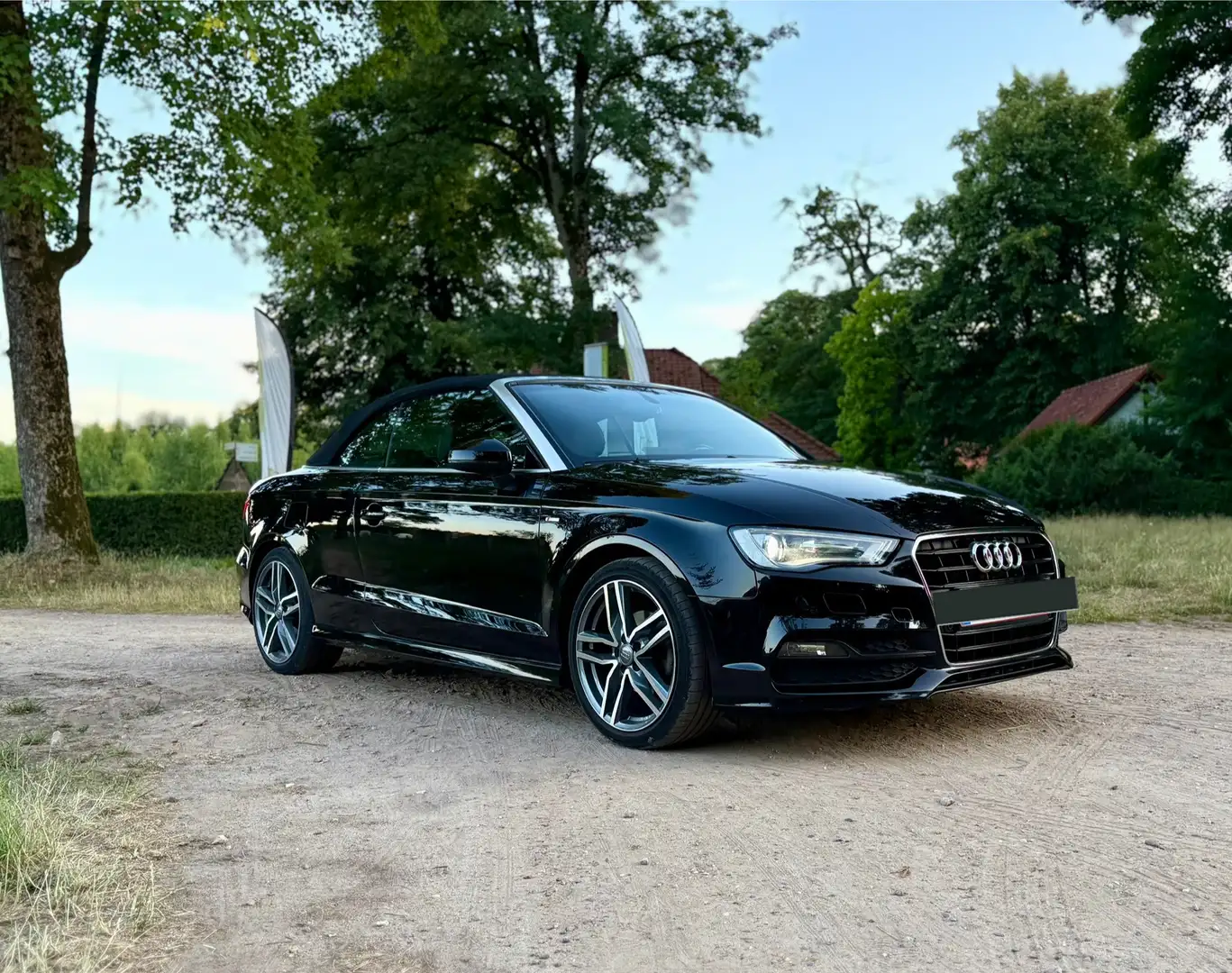 Audi A3 1.4 TFSI ultra Cabrio S line Sp Noir - 1