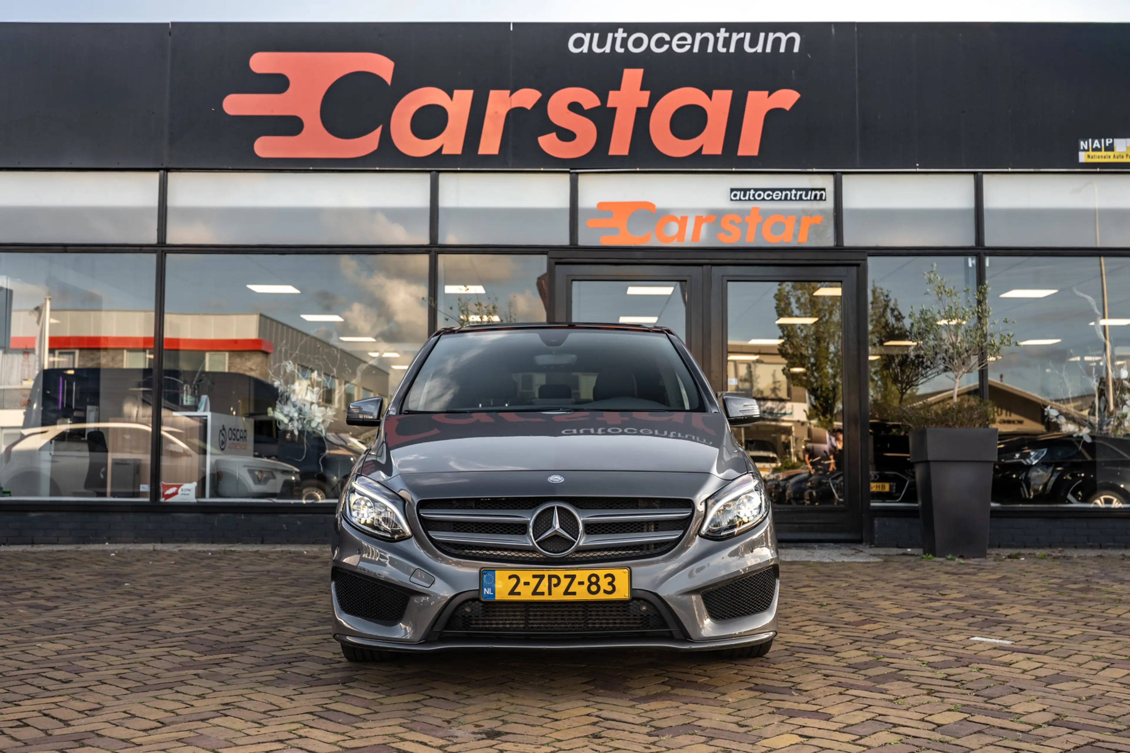 Mercedes-Benz B 180 Ambition|PANO|TREKHAAK|PDC — photo 2