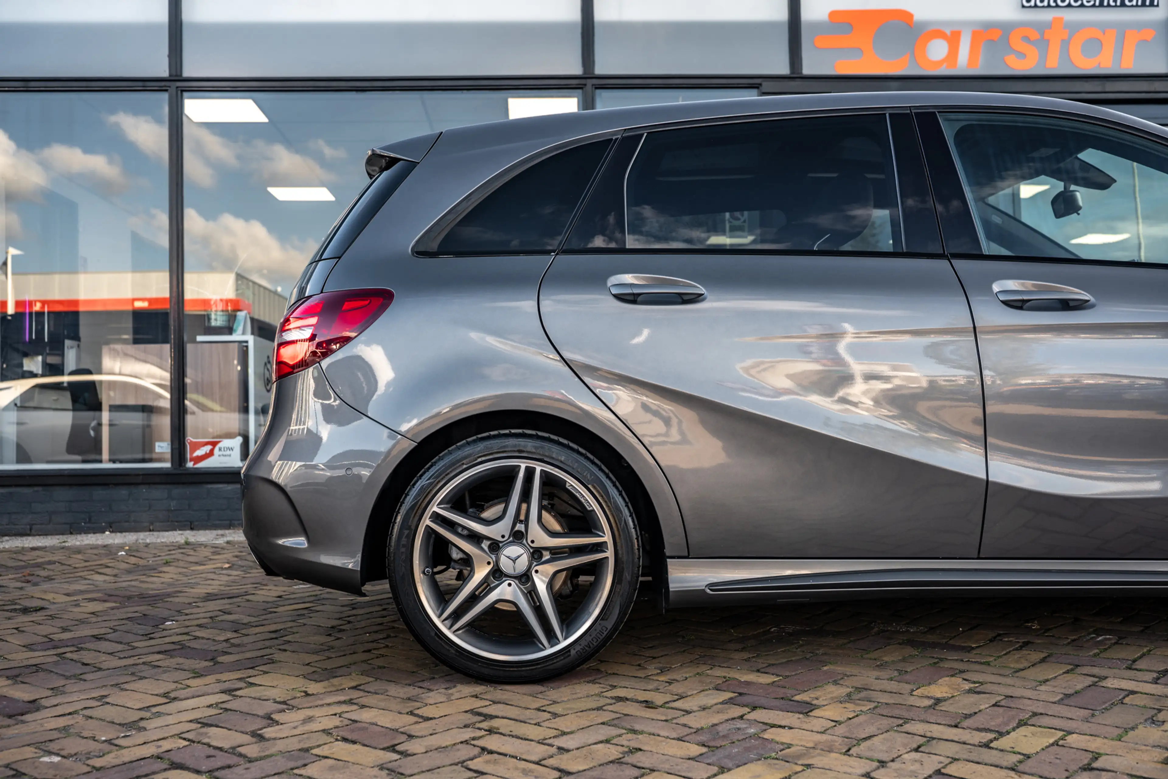 Mercedes-Benz B 180 Ambition|PANO|TREKHAAK|PDC — photo 7