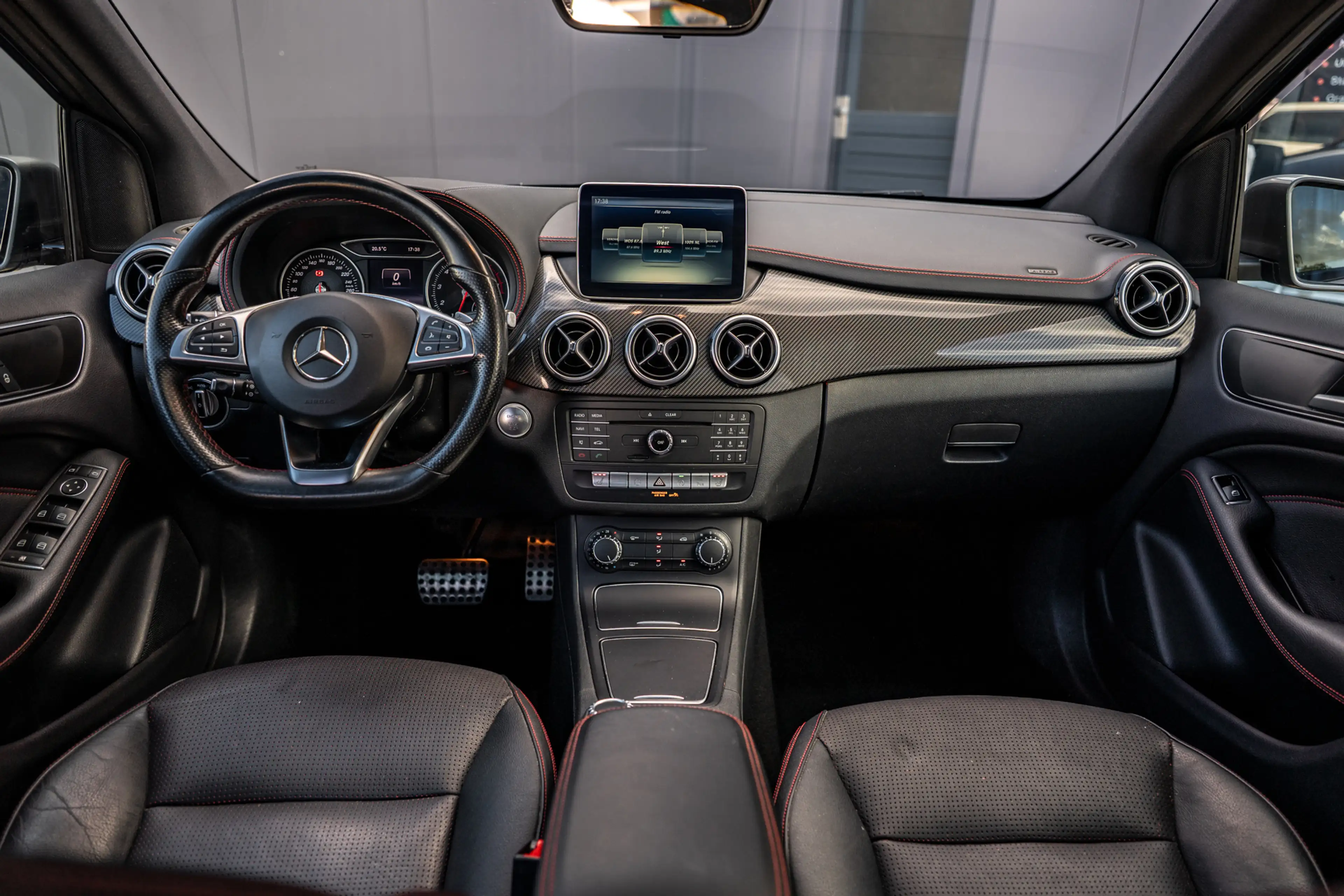 Mercedes-Benz B 180 Ambition|PANO|TREKHAAK|PDC — photo 5