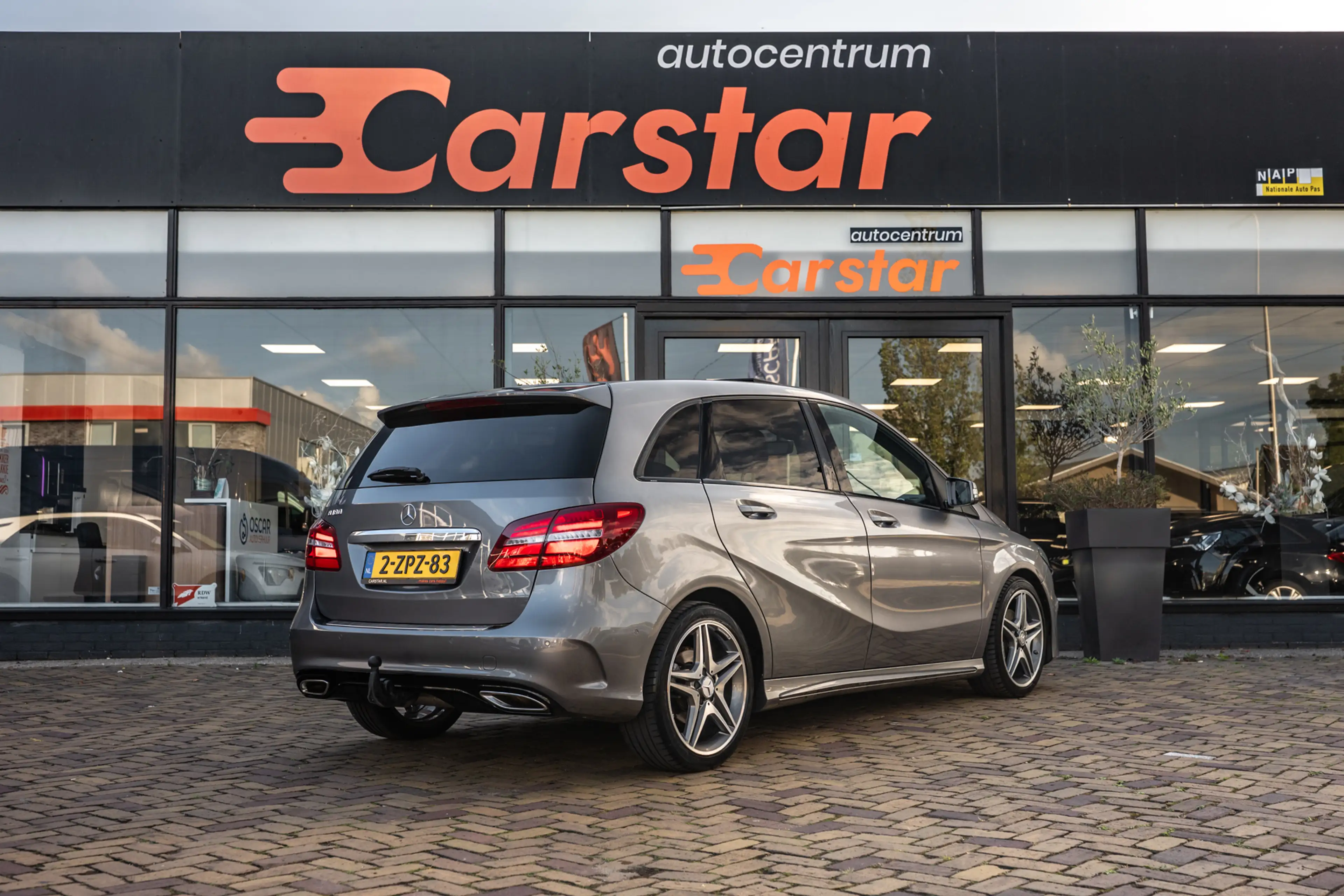 Mercedes-Benz B 180 Ambition|PANO|TREKHAAK|PDC — photo 10
