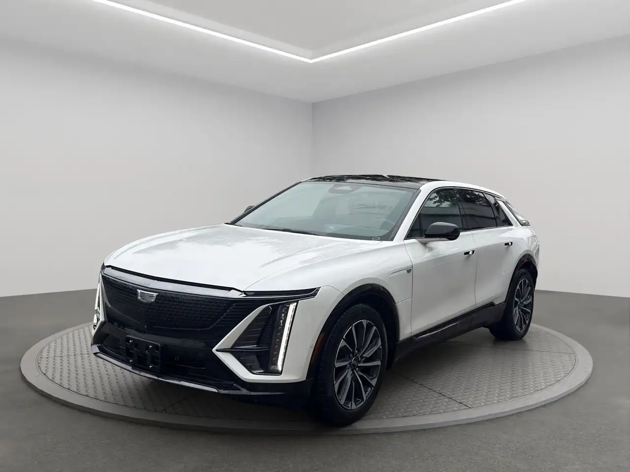 2024 Cadillac Lyriq