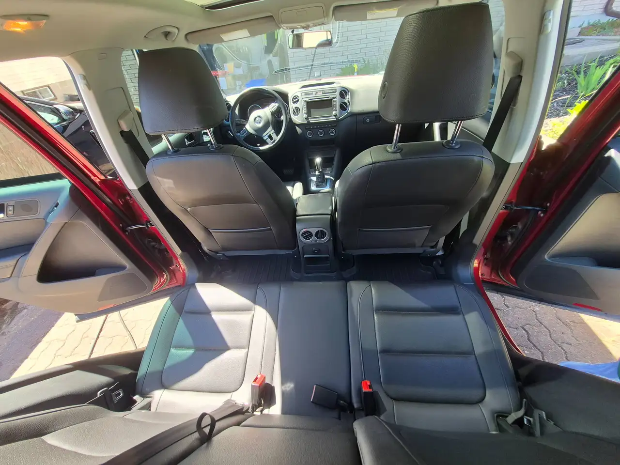 Volkswagen Tiguan снимка Volkswagen Tiguan