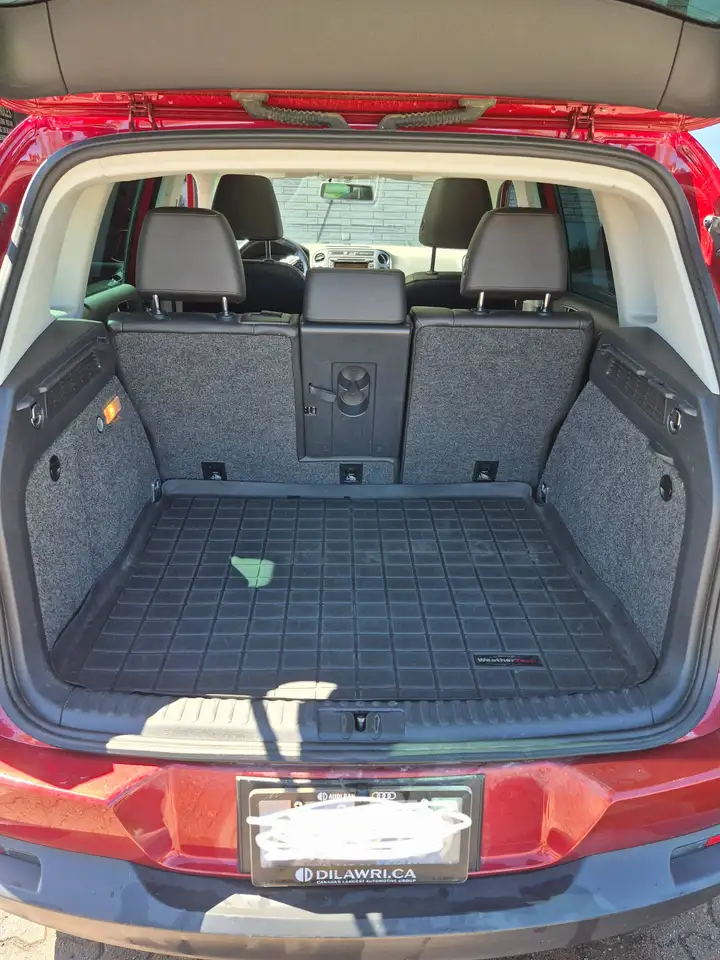 Volkswagen Tiguan снимка Volkswagen Tiguan
