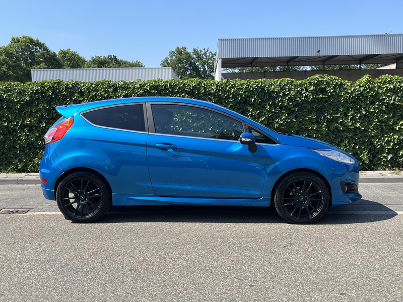 Ford Fiesta 1.0 EcoBoost St-Line * Airco * Nieuwe Distr.Riem * — photo 5