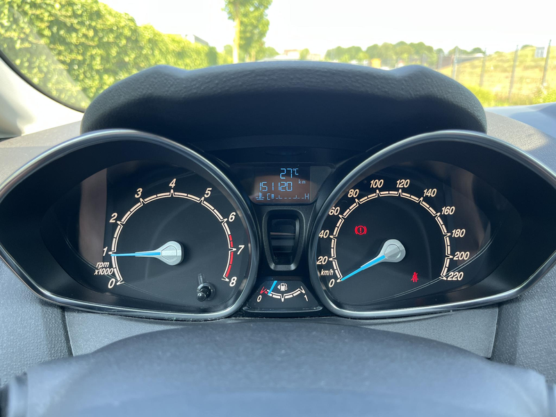 Ford Fiesta 1.0 EcoBoost St-Line * Airco * Nieuwe Distr.Riem * — photo 13