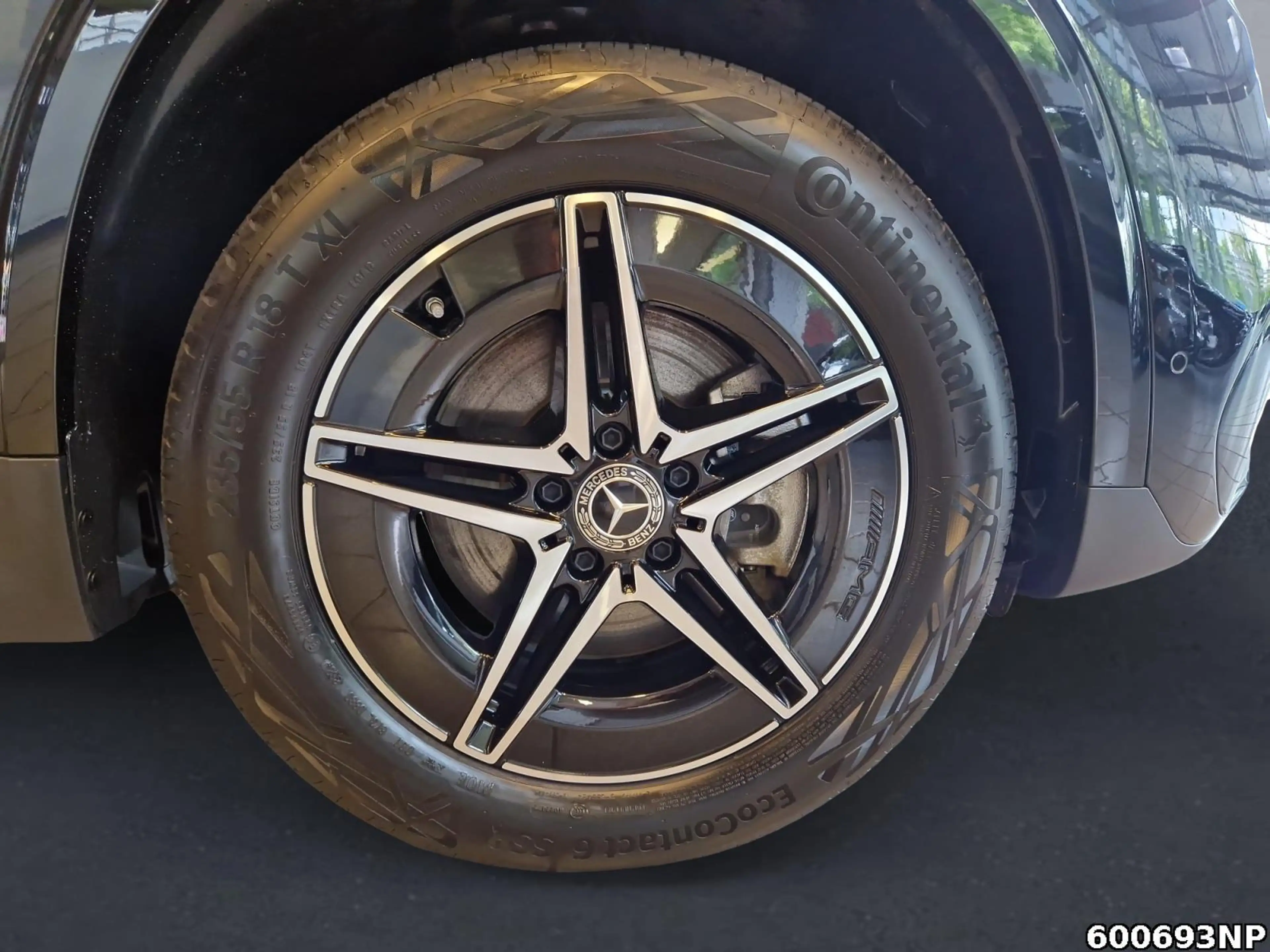 Mercedes-Benz EQA 350 AMG Line Panorama LED Kamera Totwinkel — photo 5