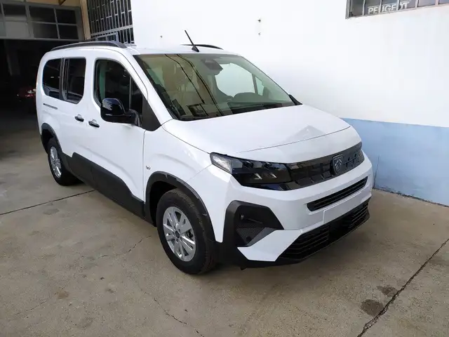Peugeot Rifter 130 hdi Long Allure 7p.ti con CBC più opz