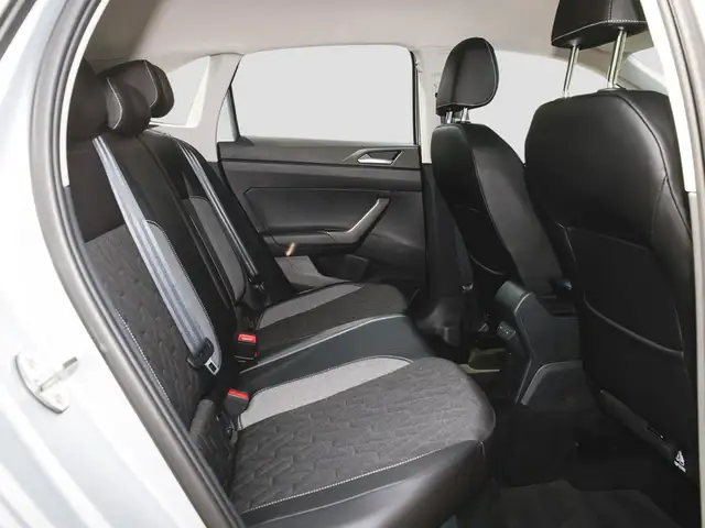 Volkswagen Taigo view 11