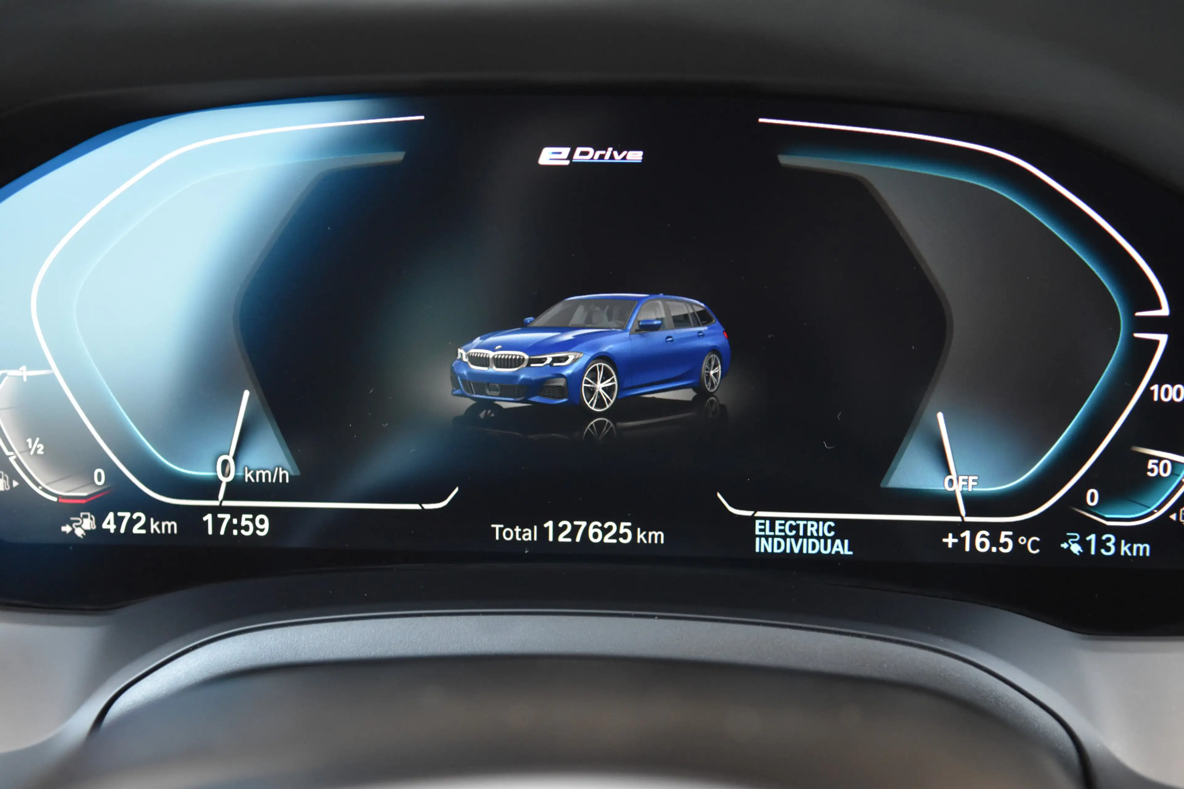 BMW 330 3-serie Touring 330e Edition * M-Sport * Laser * P — photo 17