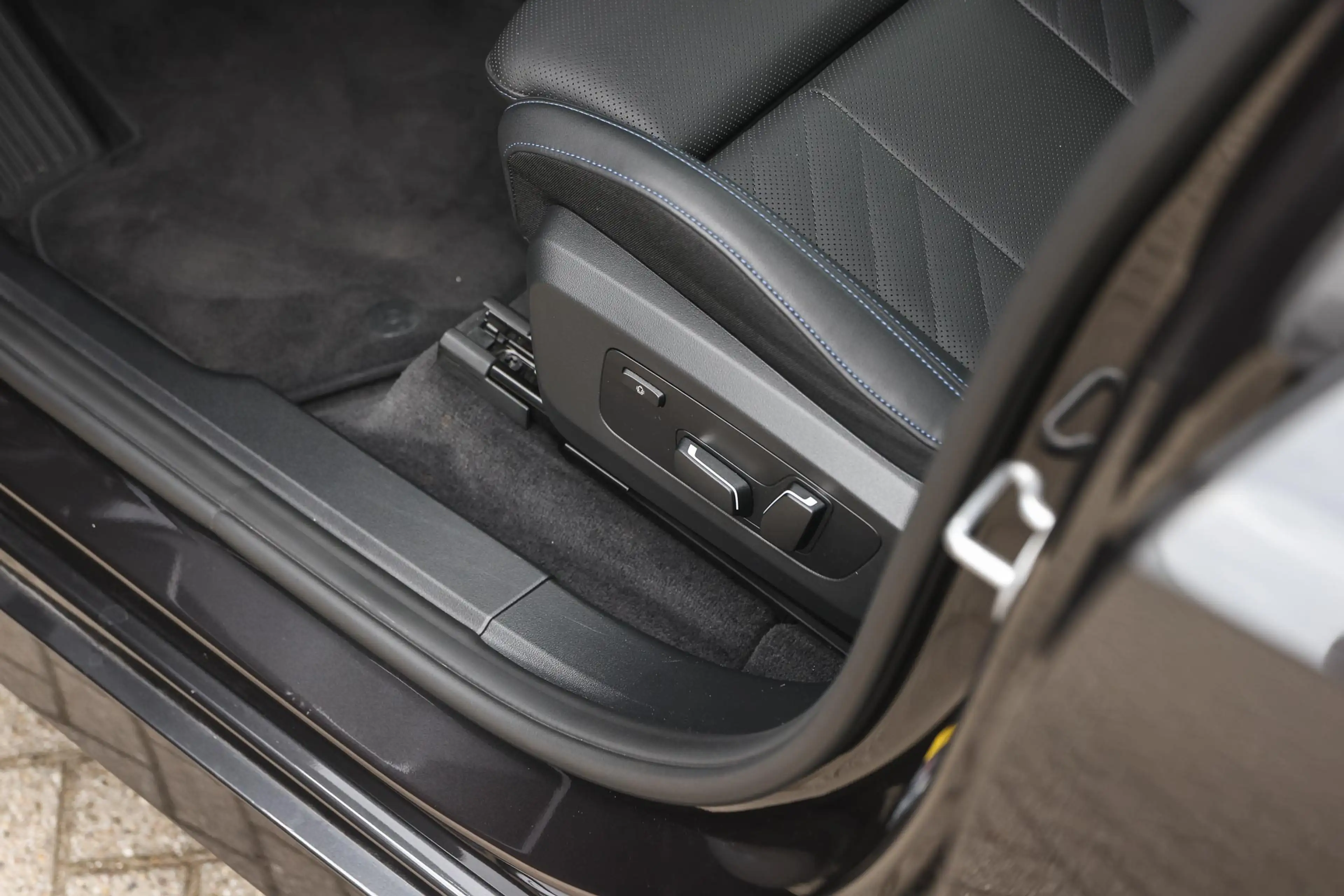 BMW X3 30e xDrive M Sport Automaat / Sportstoelen / Comfo — photo 12