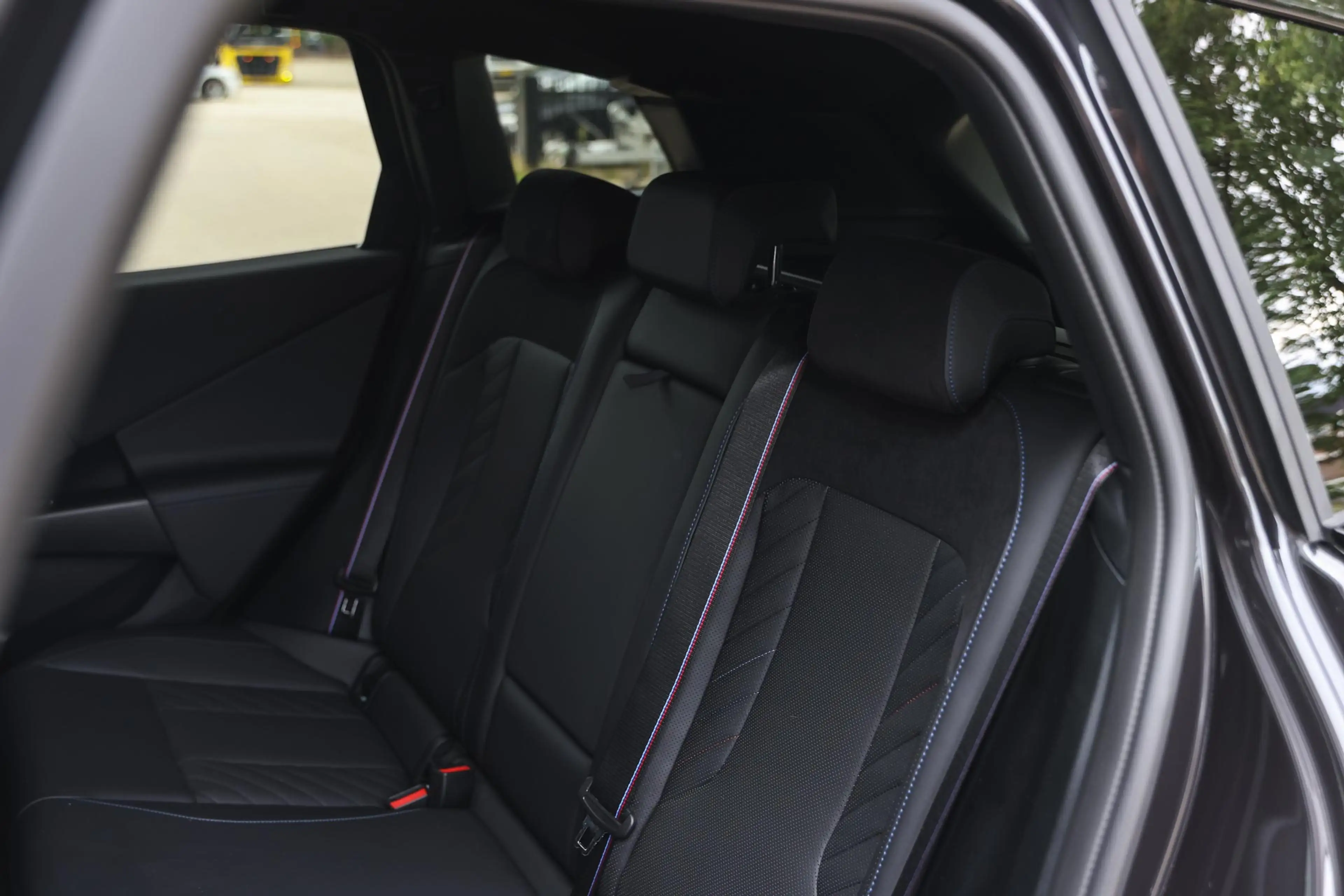 BMW X3 30e xDrive M Sport Automaat / Sportstoelen / Comfo — photo 13