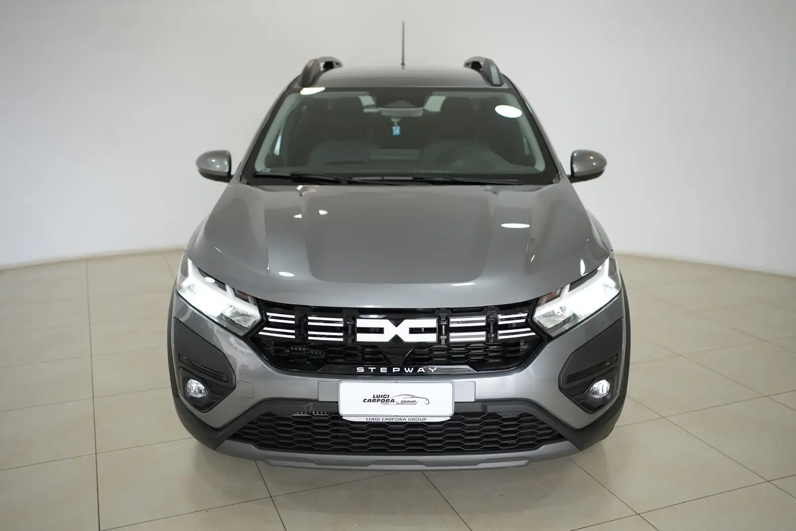 Dacia Sandero Stepway 1.0 TCe ECO-G Expression Grigio - 2