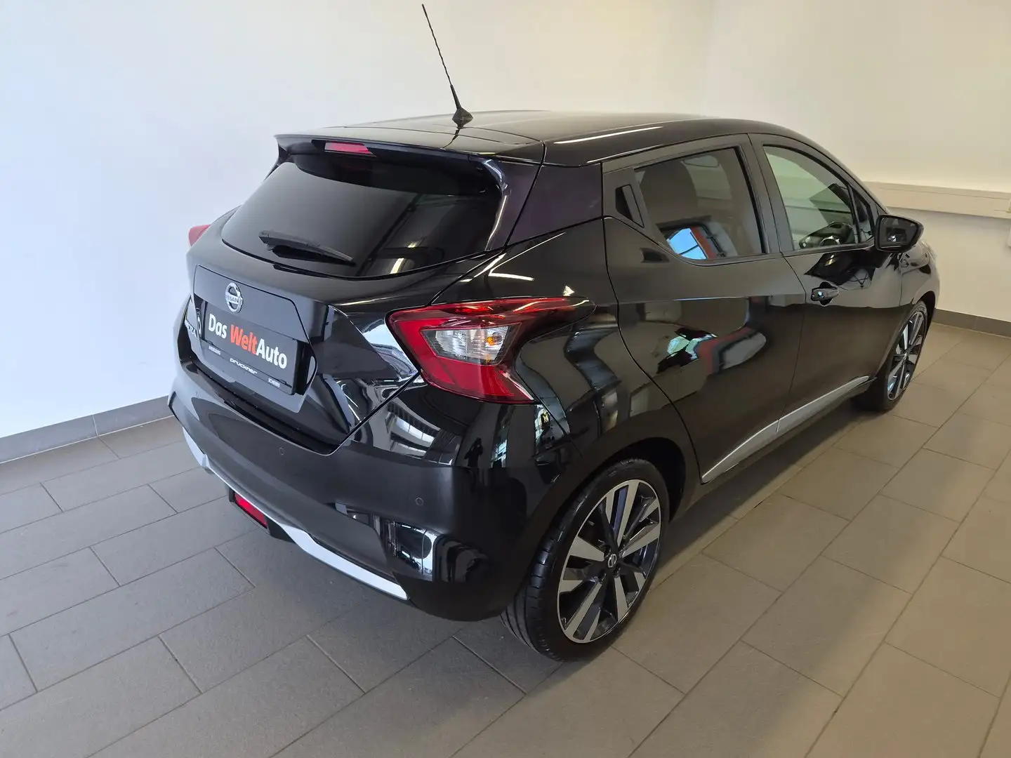 Nissan Micra 0,9 IG-T Tekna Schwarz - 2