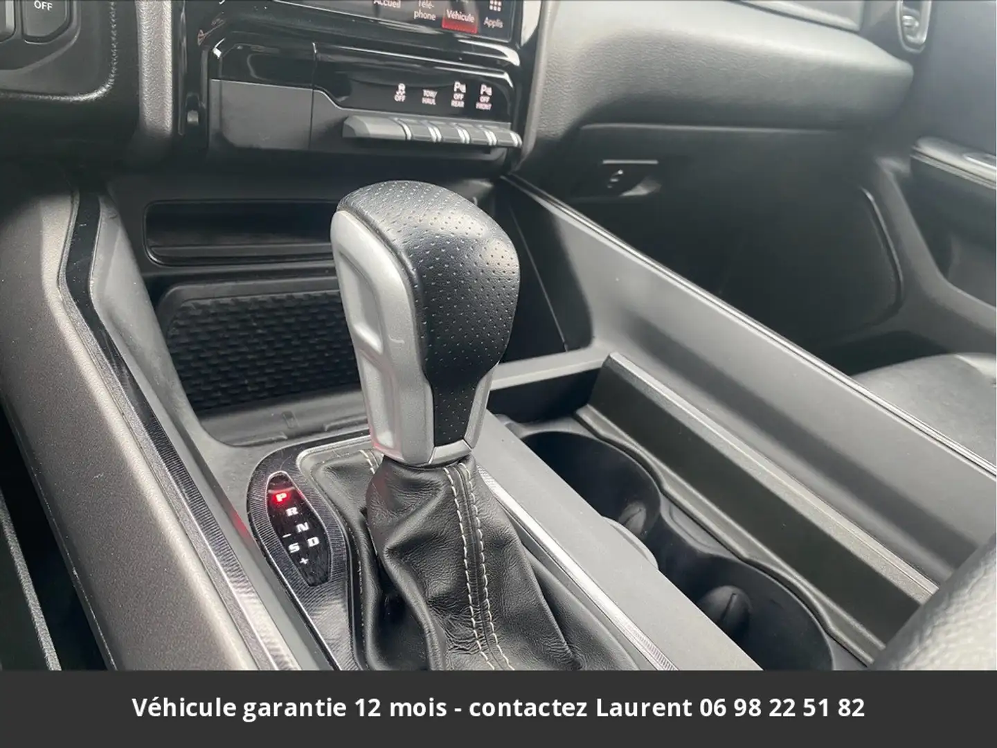 Dodge RAM GT Sport Night 12P 5.7L 4x4 Tout compris hors homo Noir - 2