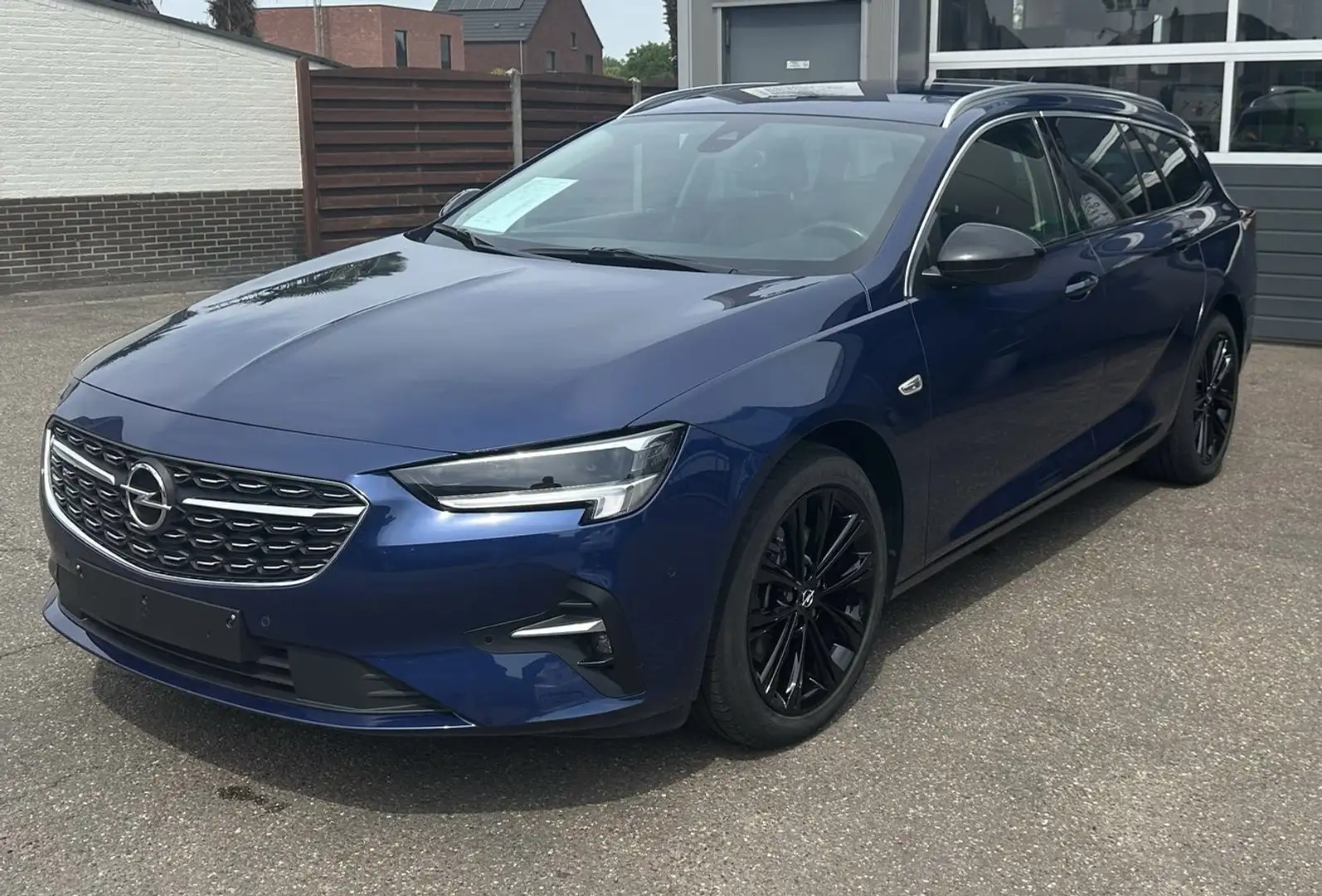 Opel Insignia 15CDTI SportsTourerFacelift Elegance+Leer+AUTOMAAT Bleu - 2