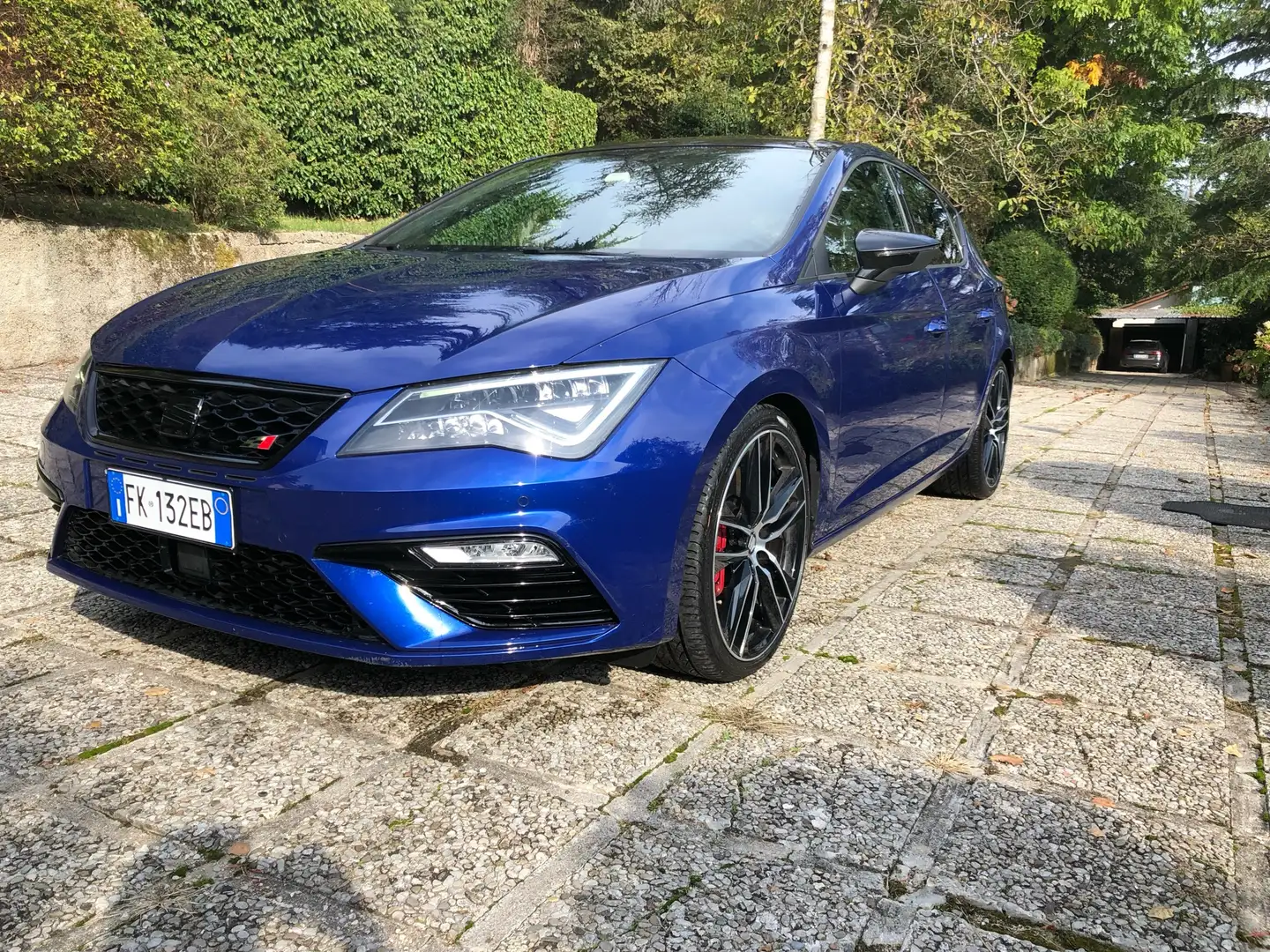 SEAT Leon 2.0 tsi Cupra 300cv dsg Blu/Azzurro - 1