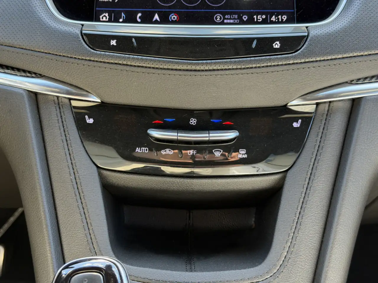Cadillac XT5 снимка Cadillac XT5