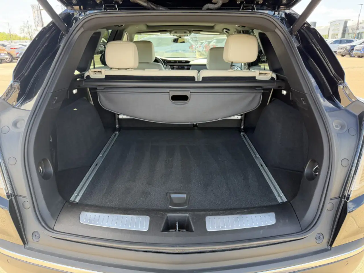 Cadillac XT5 снимка Cadillac XT5