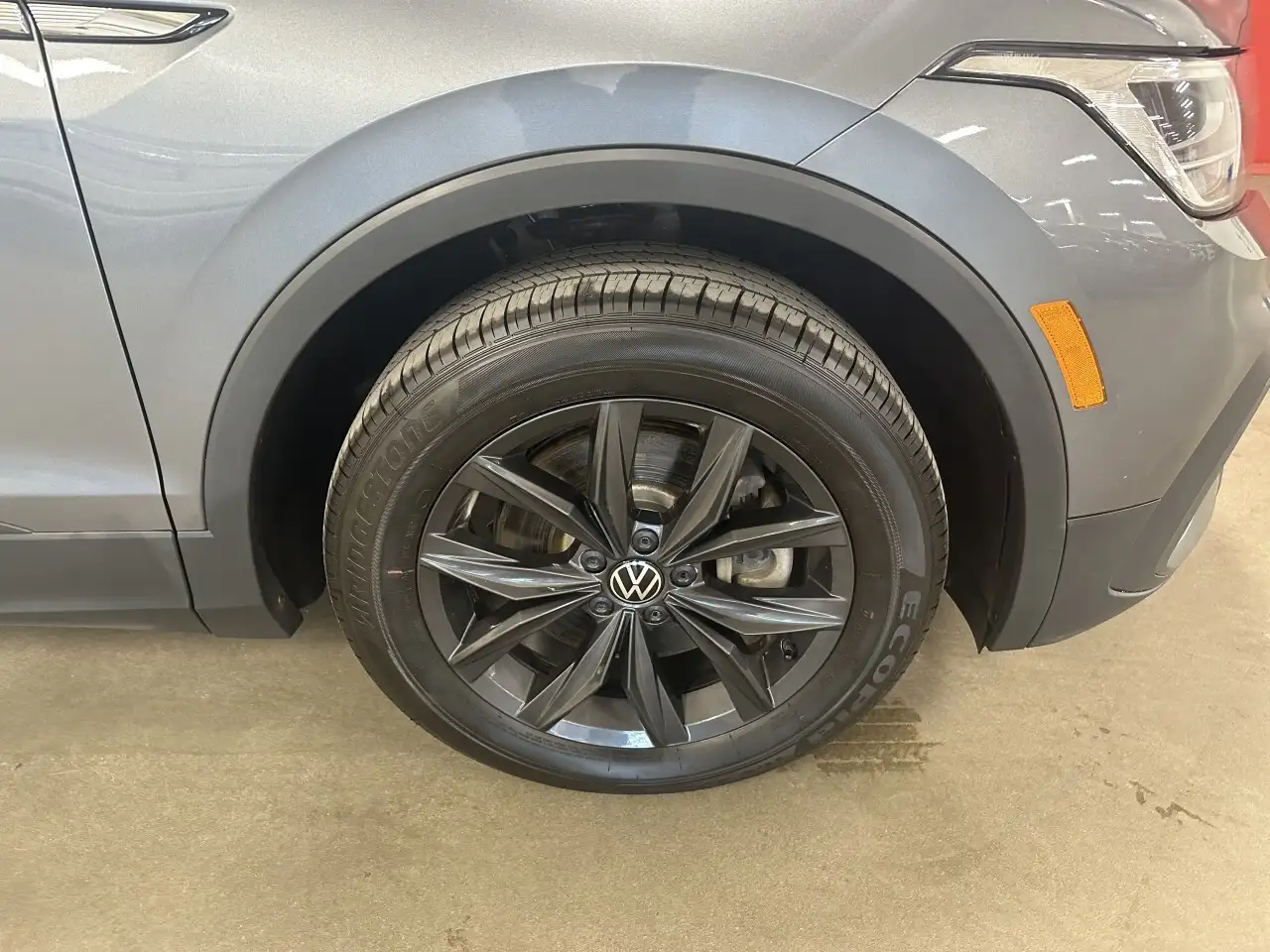 Volkswagen Tiguan снимка Volkswagen Tiguan