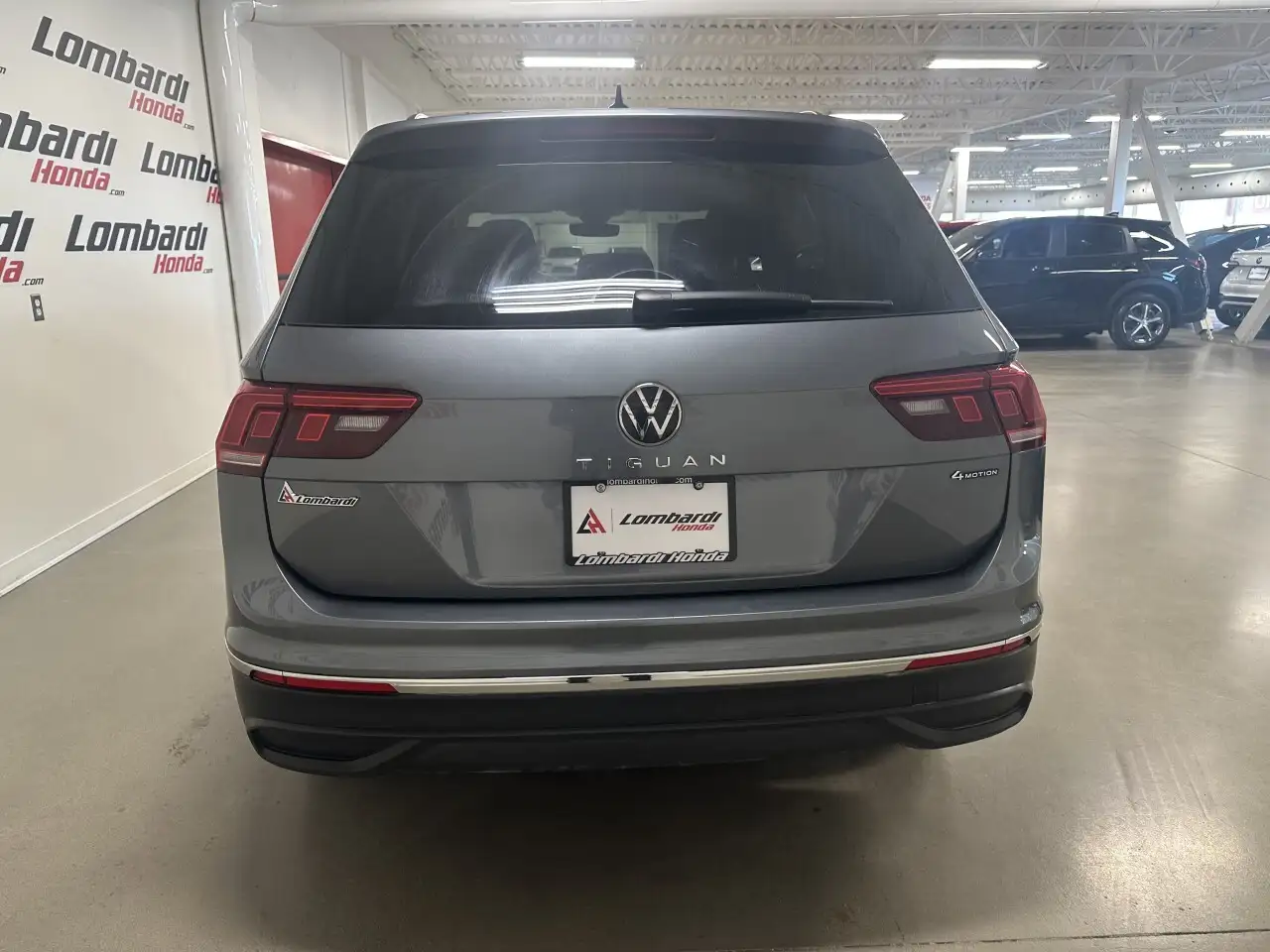 Volkswagen Tiguan снимка Volkswagen Tiguan