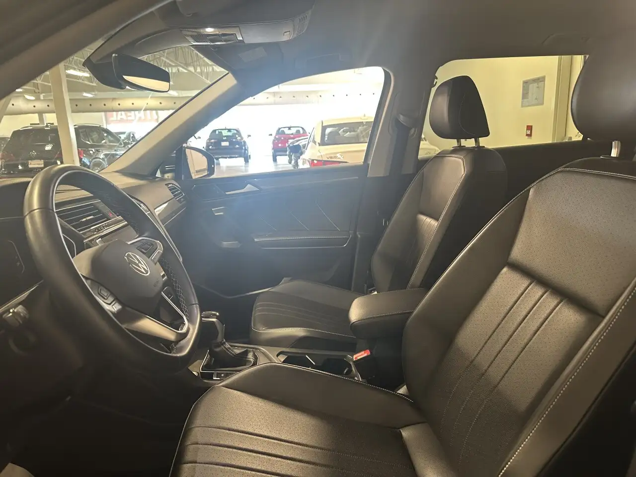Volkswagen Tiguan снимка Volkswagen Tiguan