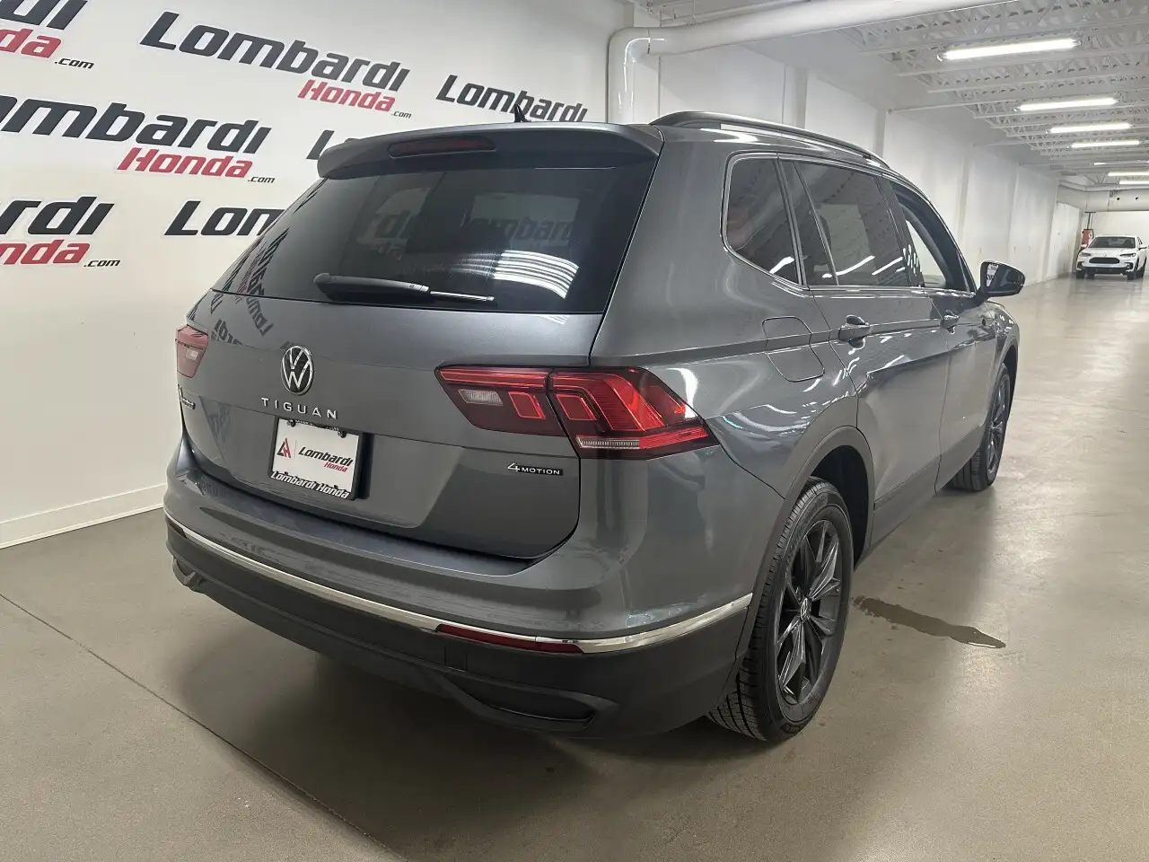 Volkswagen Tiguan снимка Volkswagen Tiguan