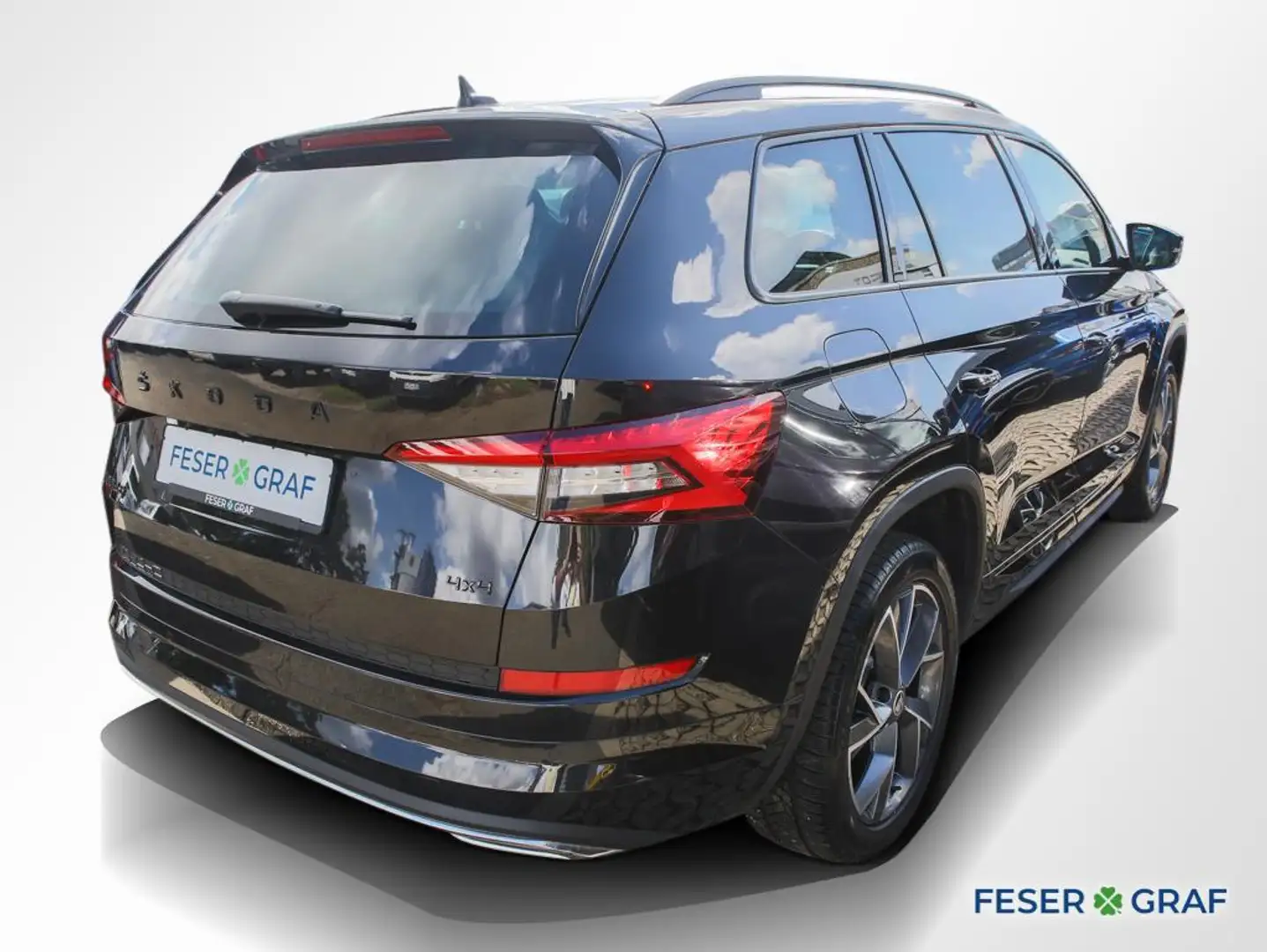 Skoda Kodiaq 2.0 TDI 4x4 Sportline DSG AHK Navi RüKa Schwarz - 2