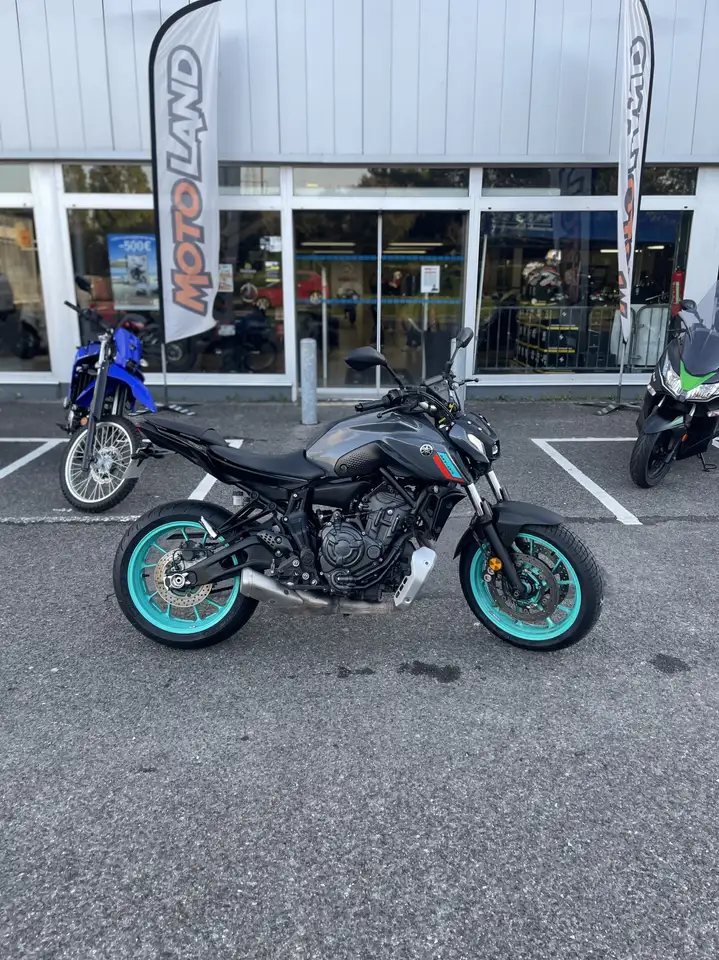 Yamaha MT-07