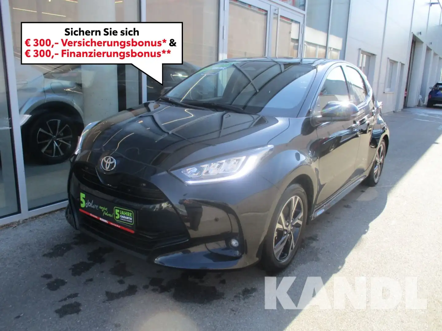 Toyota Yaris 1.5 VVT-i Hybrid Active Drive ACC+SHZ+Kam. Schwarz - 1