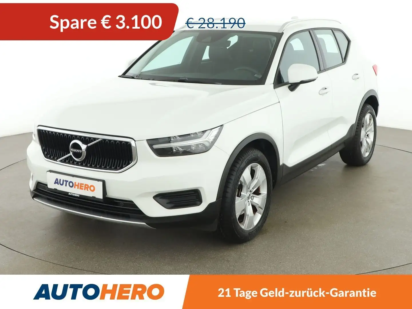 Volvo XC40 1.5 T3 Momentum Pro 2WD Wit - 1