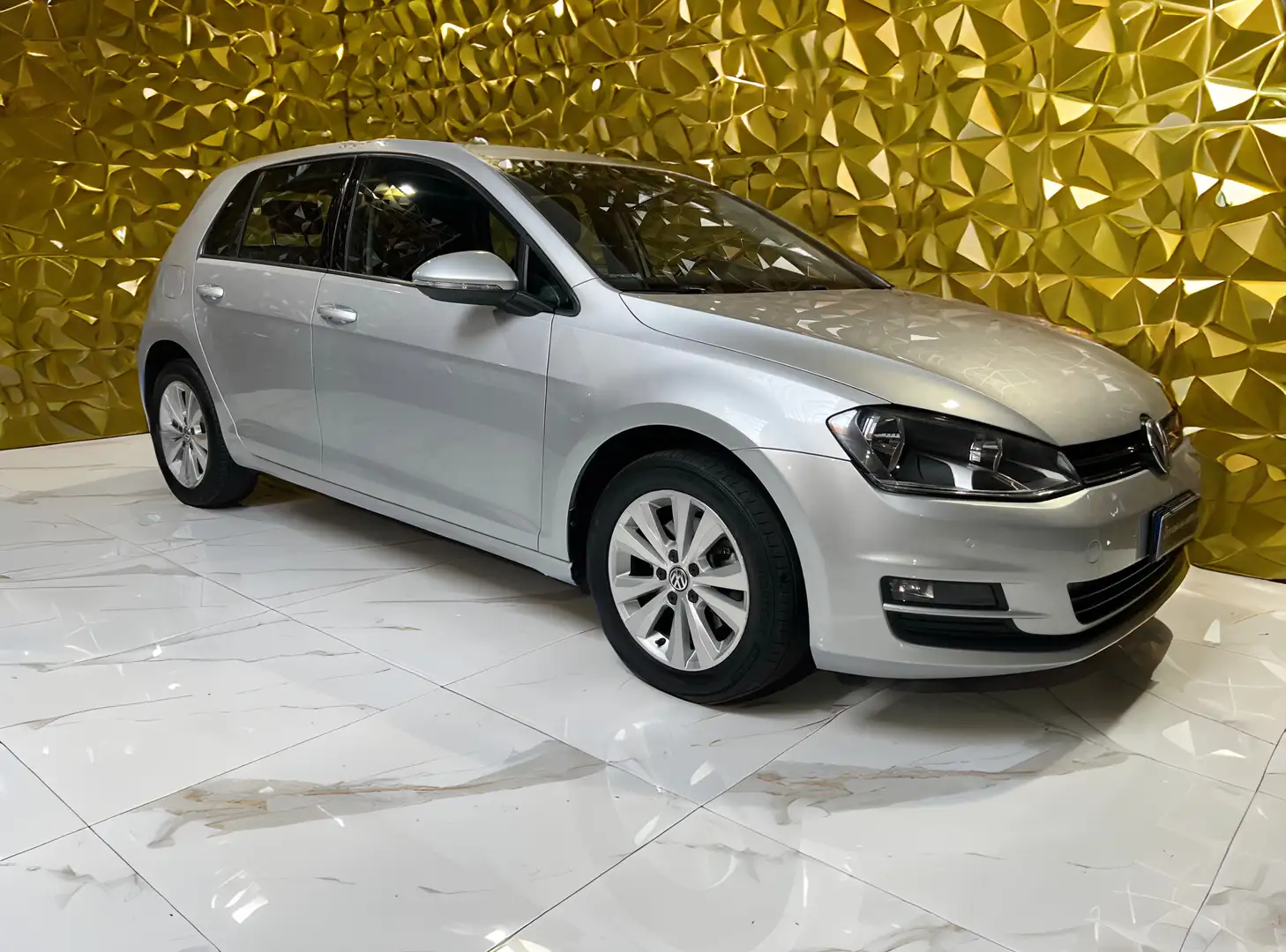 Volkswagen Golf Unico Propr 1.6 TDI 110CV Highline Bluemotion Tech Silber - 2