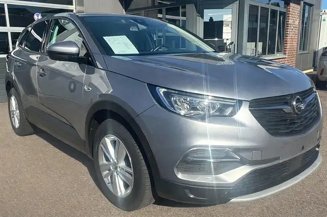 Opel Grandland X 1200Benzine Innovation+Camera+WinterPack AUTOMAAT